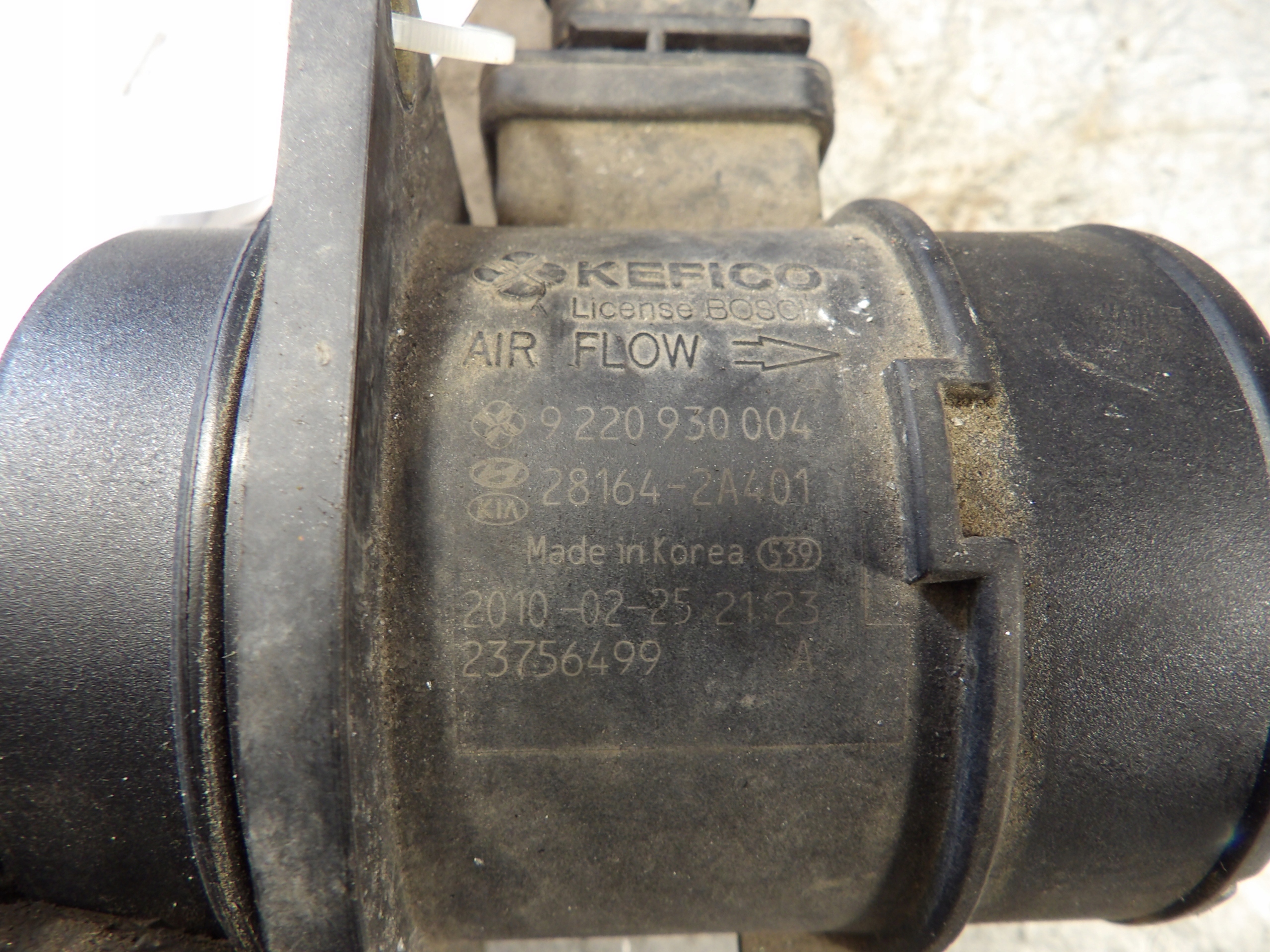 Hyundai i30 flow meter 1,6CRDI 9220930004, 28164-2A401