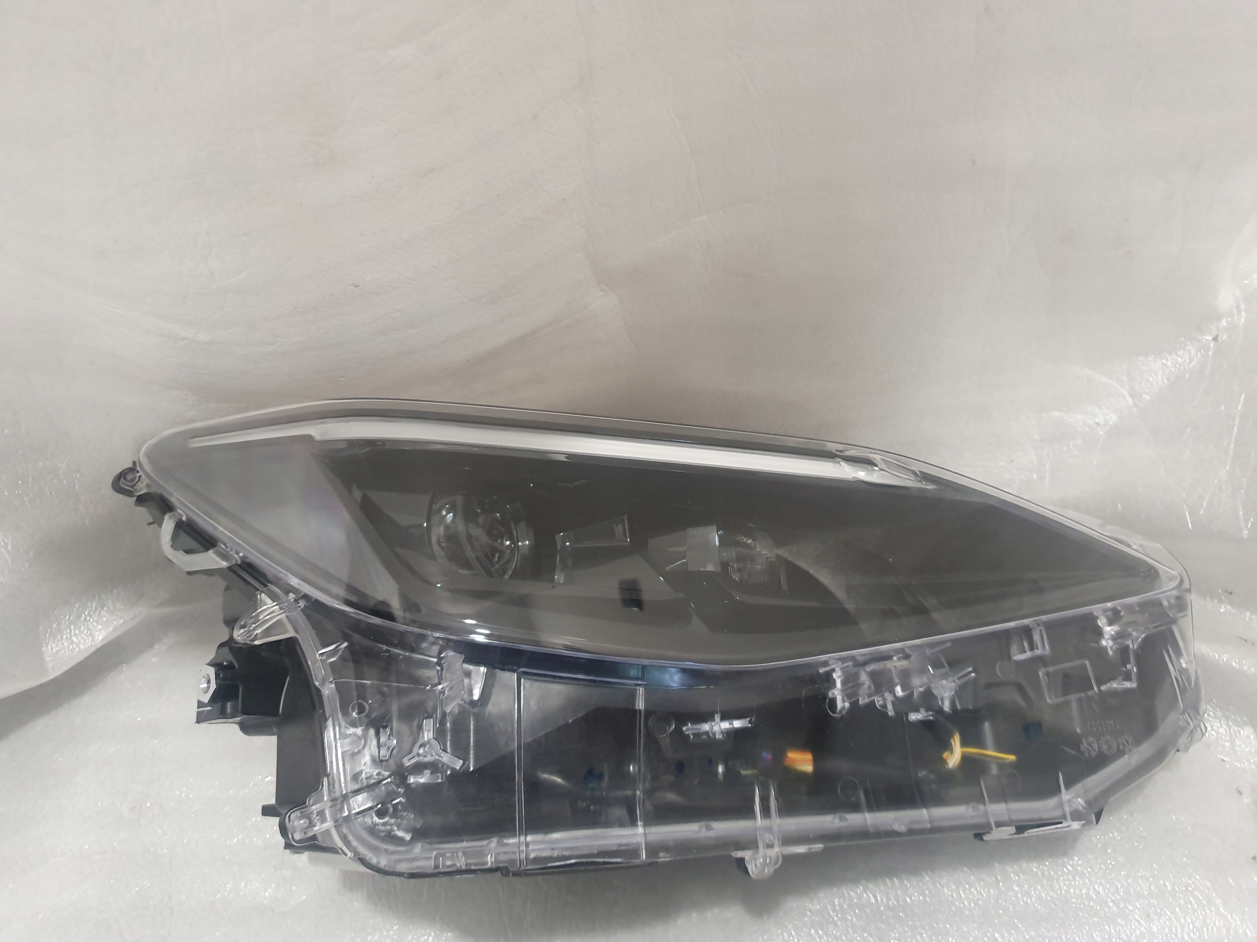 TOYOTA YARIS CROSS FULL LED Wersja Europejska