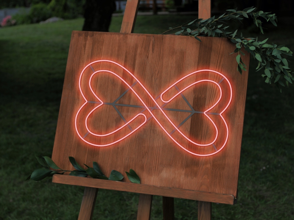 NIESKOŃCZONOŚĆ - Neon LED FLEX - NEON NA WESELE Zasilanie sieciowe