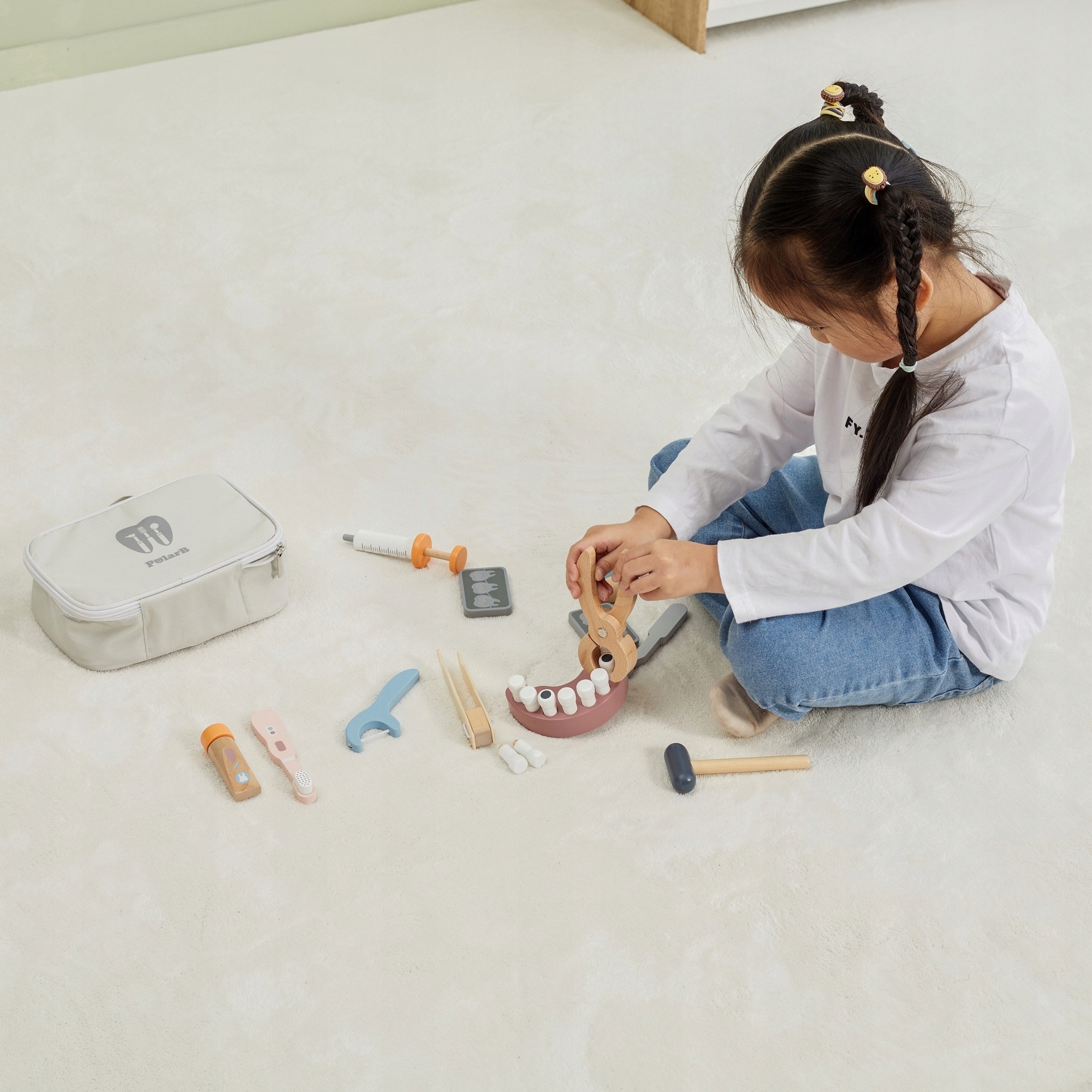DREWNIANY ZESTAW DENTYSTY TORBA MAŁY DENTYSTA STOMATOLOG LEKARZ VIGA POLARB Materiał drewno