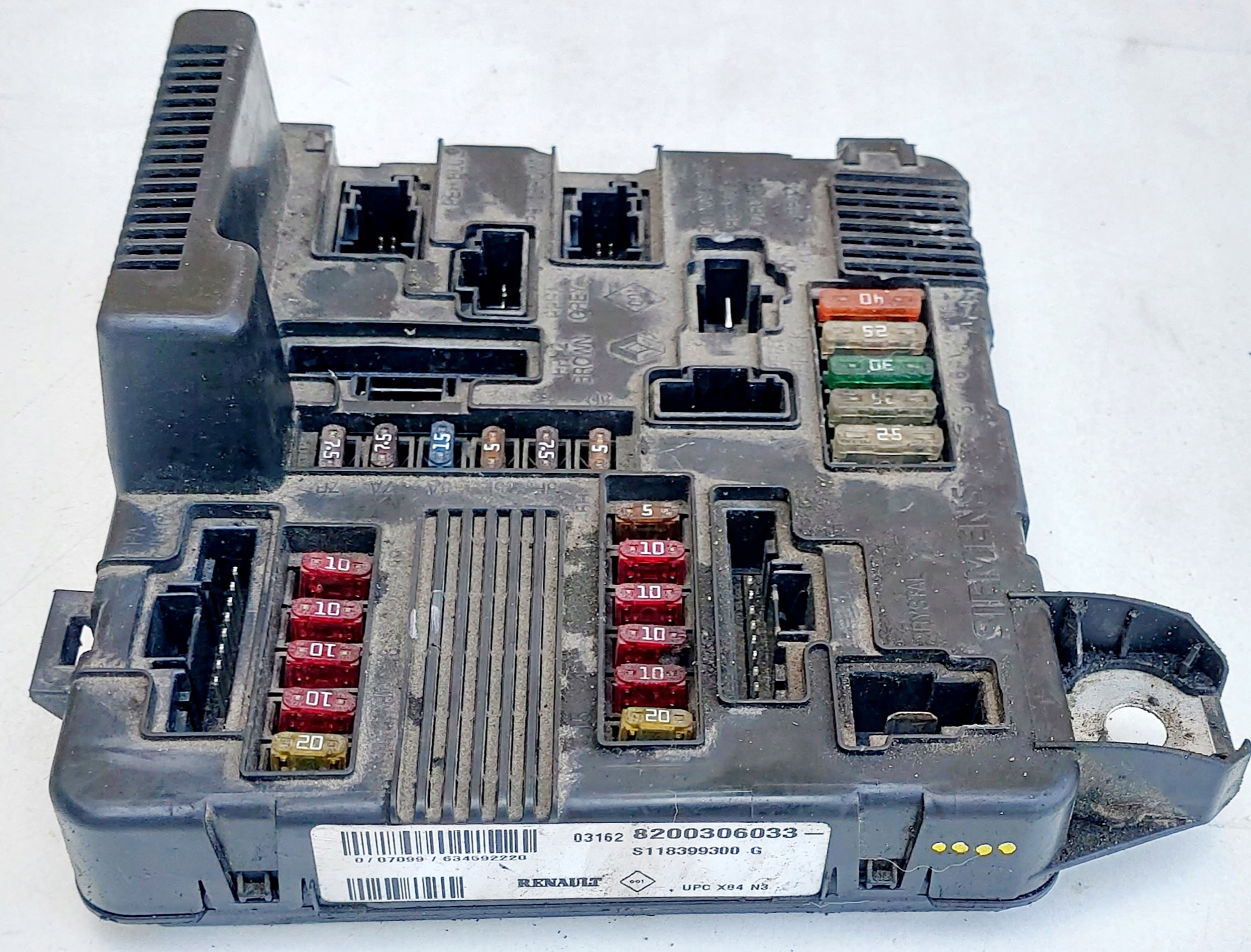 MODUŁ BSM UPC BSI SKRZYNKA BEZPIECZNIKÓW SCENIC II MEGANE II 8200306033-