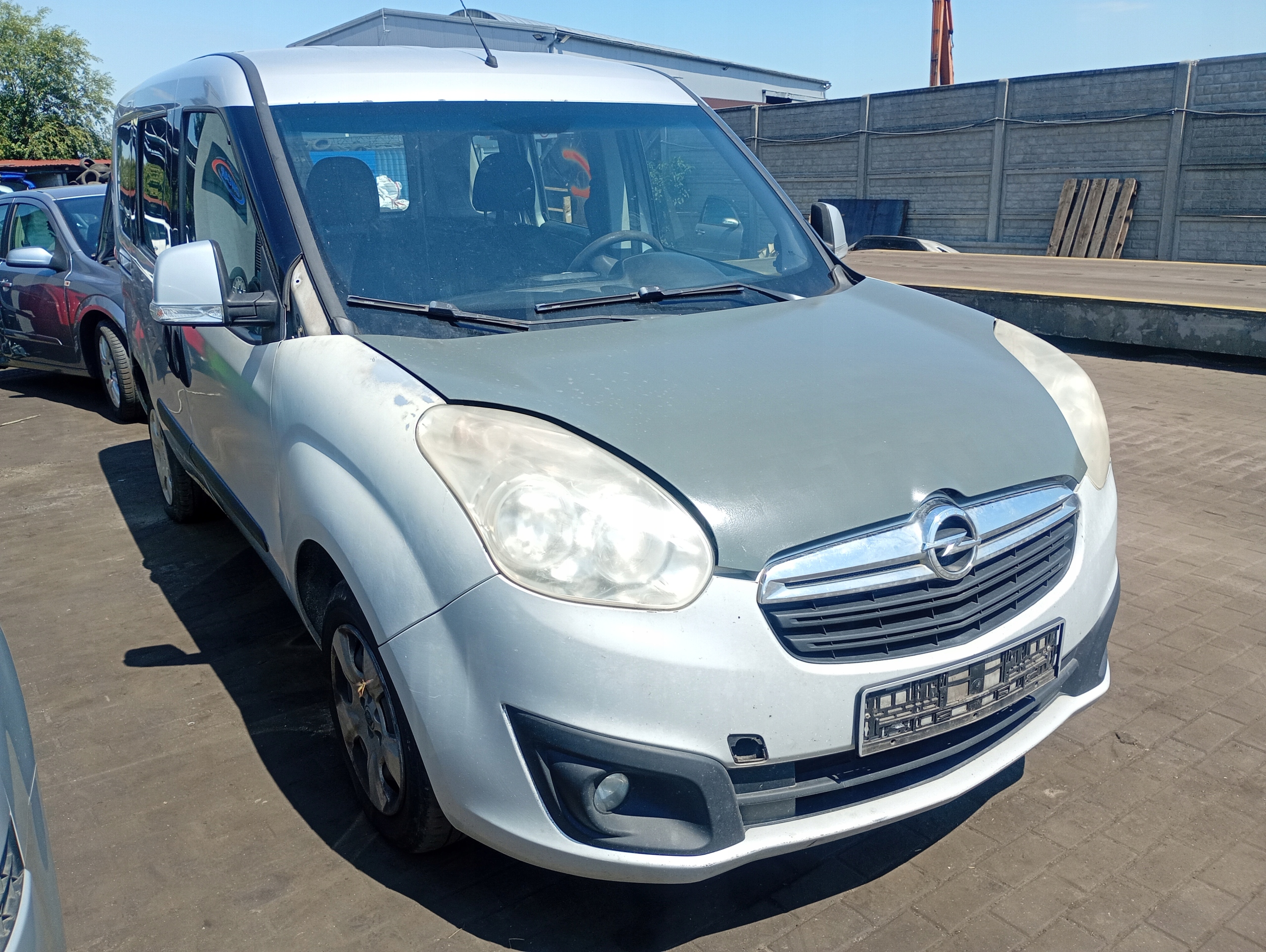 REFLEKTOR right light right front front OPEL Combo 2 II 12-18