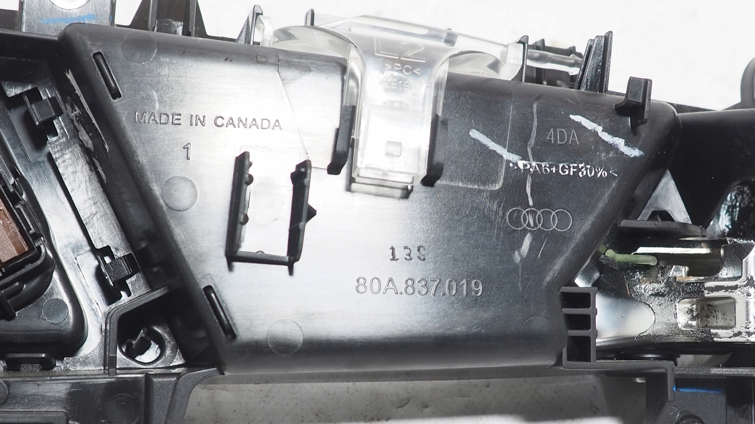 Audi Q5 II 80A handle inner left front 80A837019