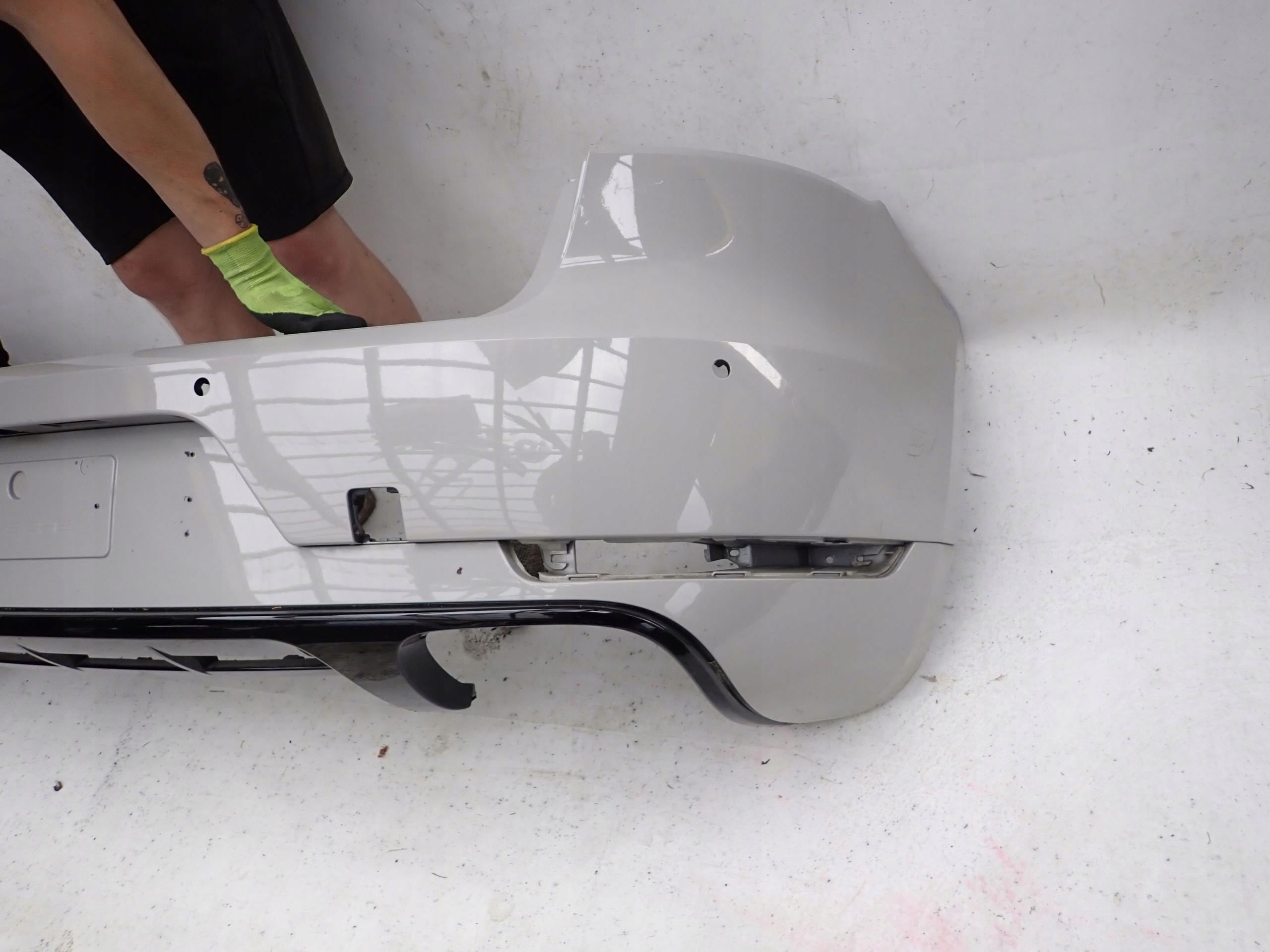 PORSCHE MACAN 95B GTS 14- bumper rear part rear 4PDC