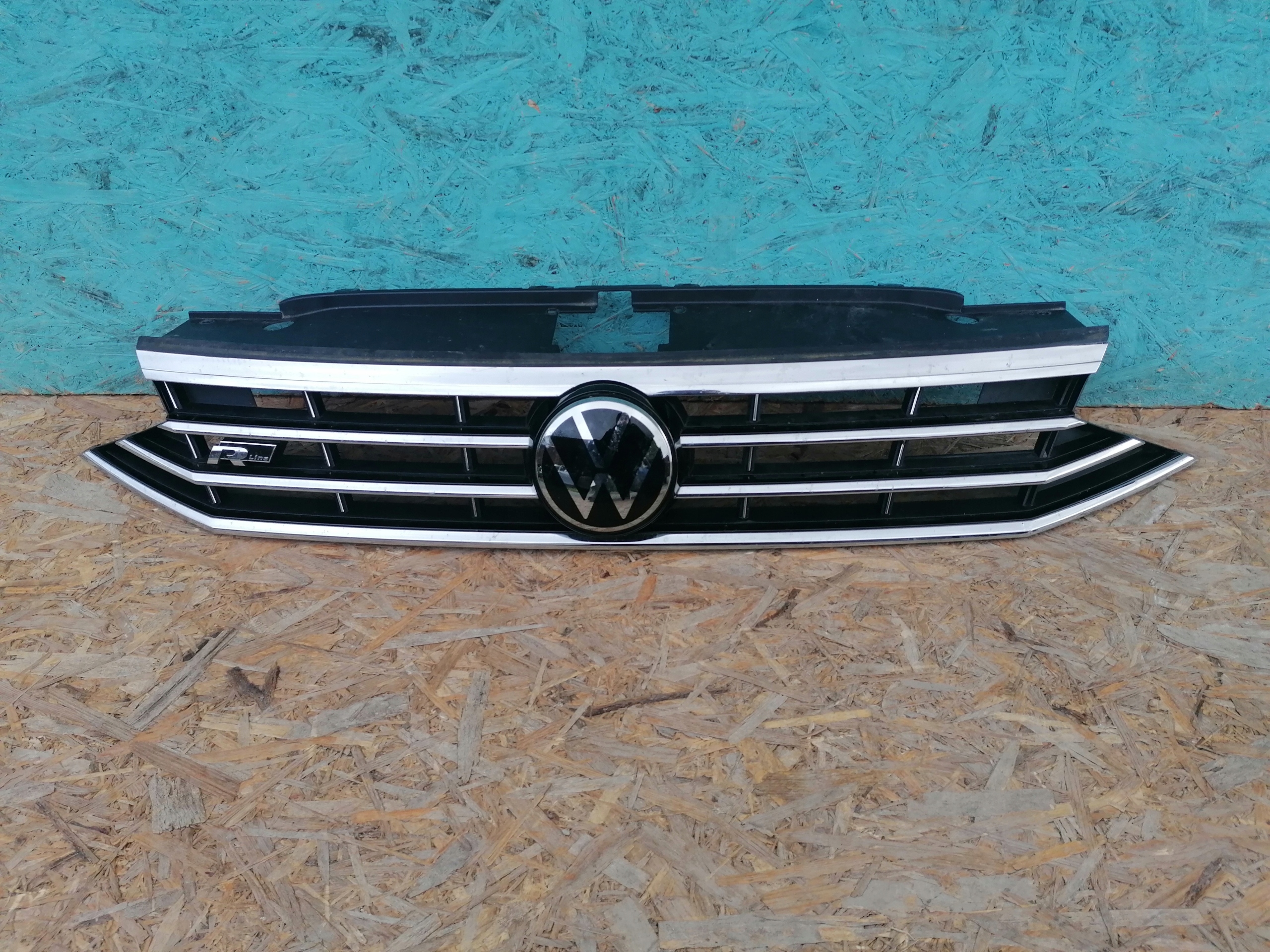 Atrapa grill VW Passat B8 R-line lift
