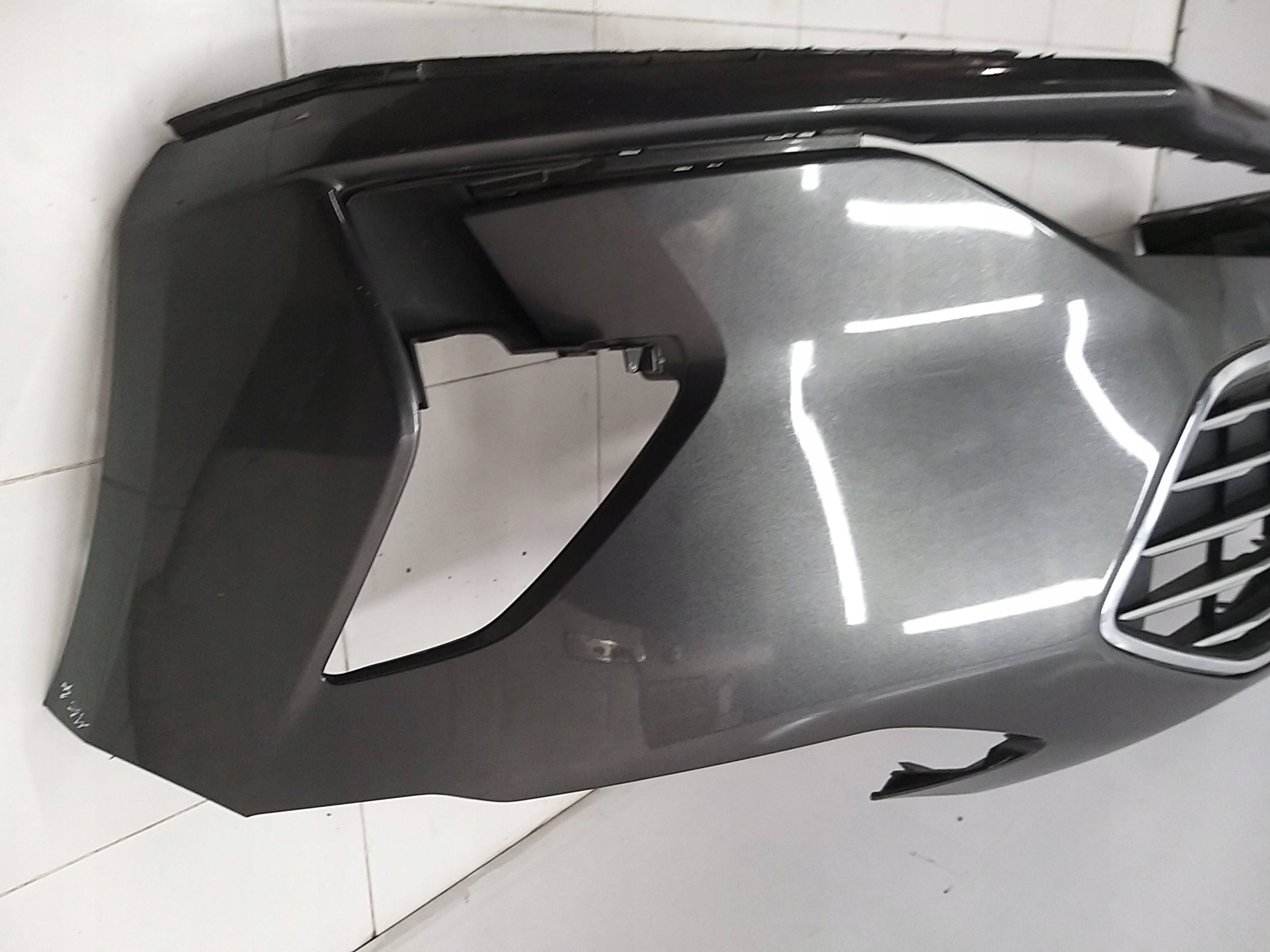 FORD FOCUS MK4 18- bumper grill front front JX7B-17757-A