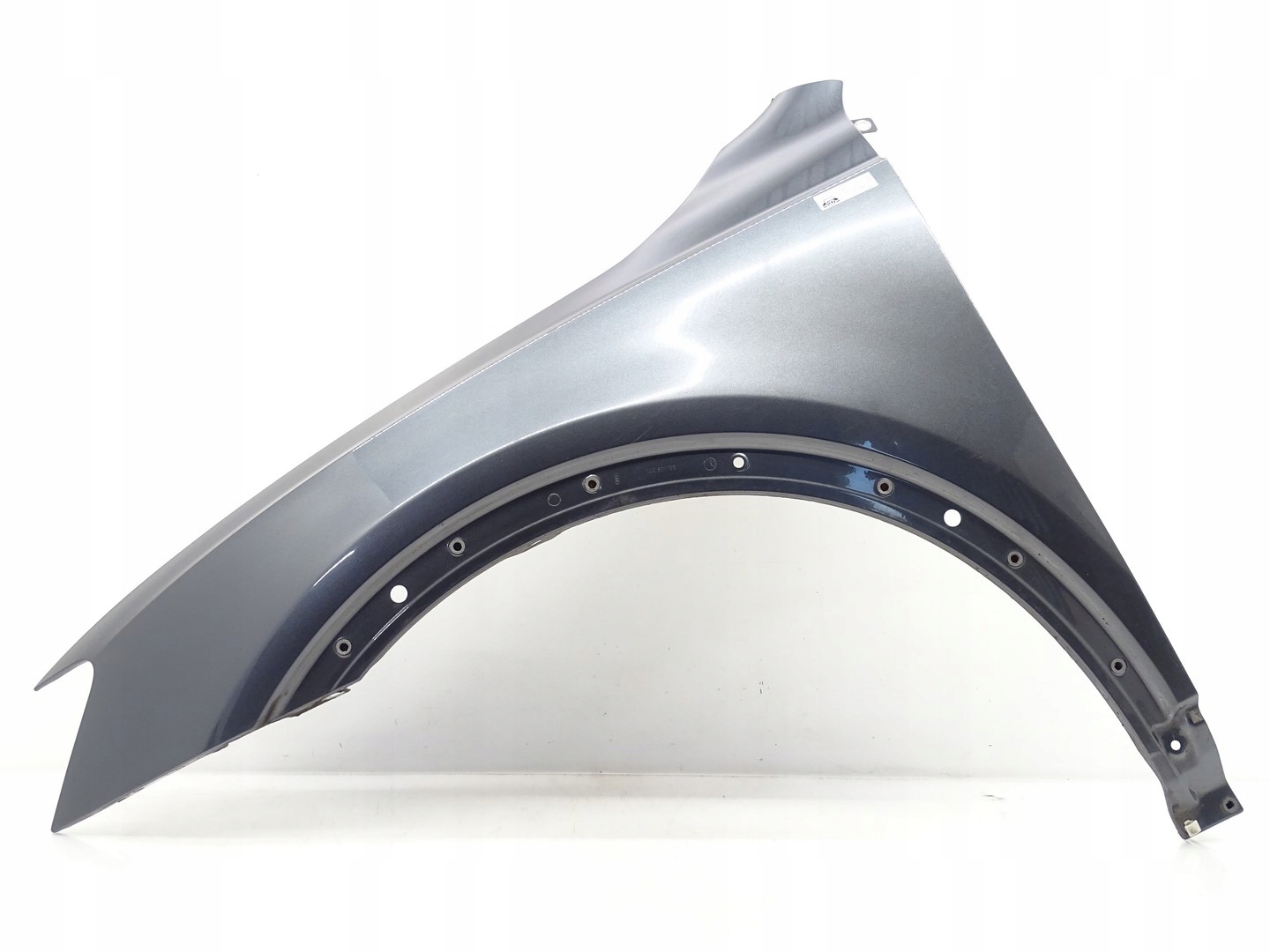 BŁOTNIK LEWY PRZÓD PRZEDNI AUDI Q3 8U 11-18R SZARY LZ7S Numer katalogowy części 16822521553