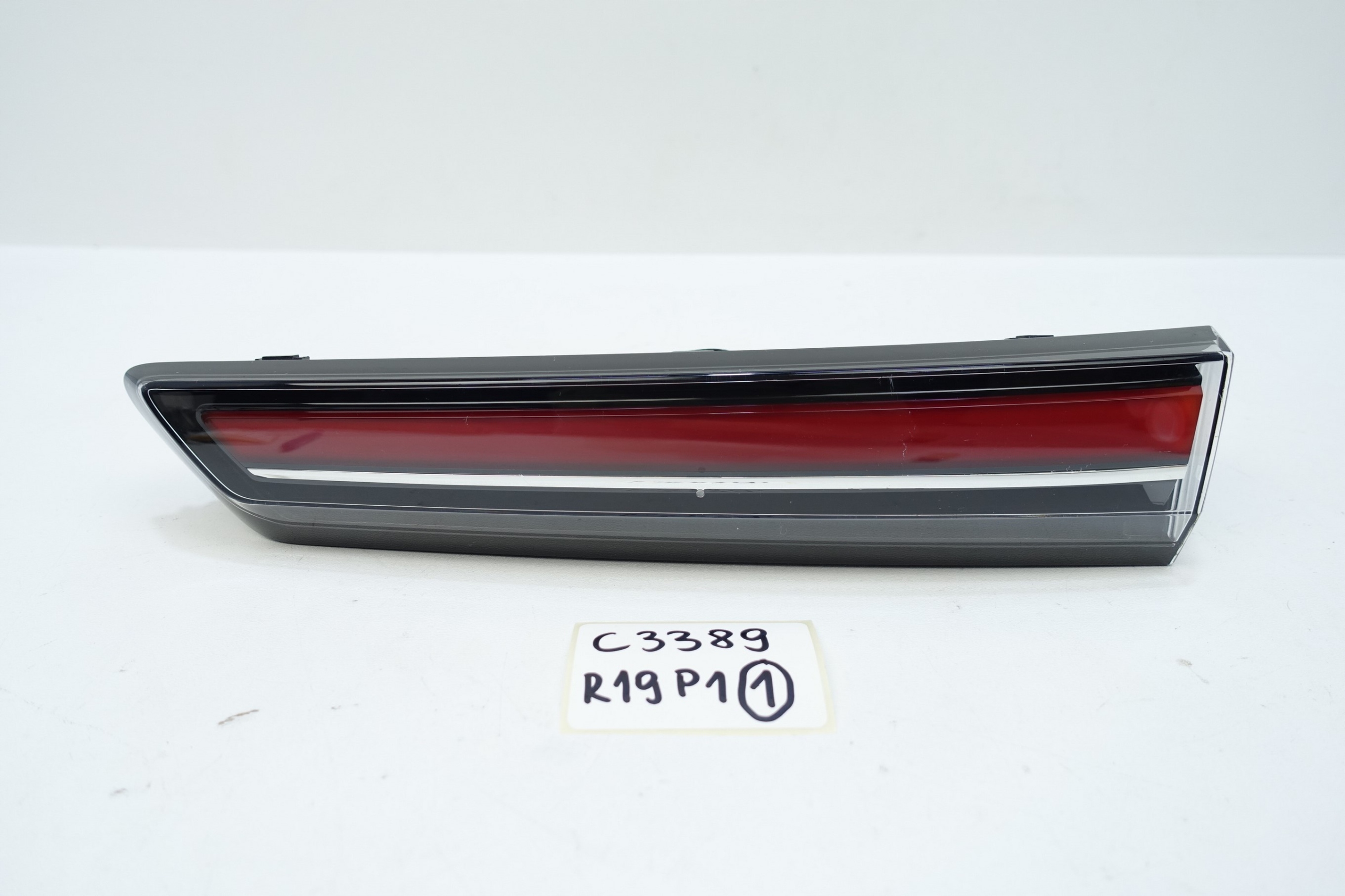 light right rear part right rear OPEL MOKKA B II 2020
