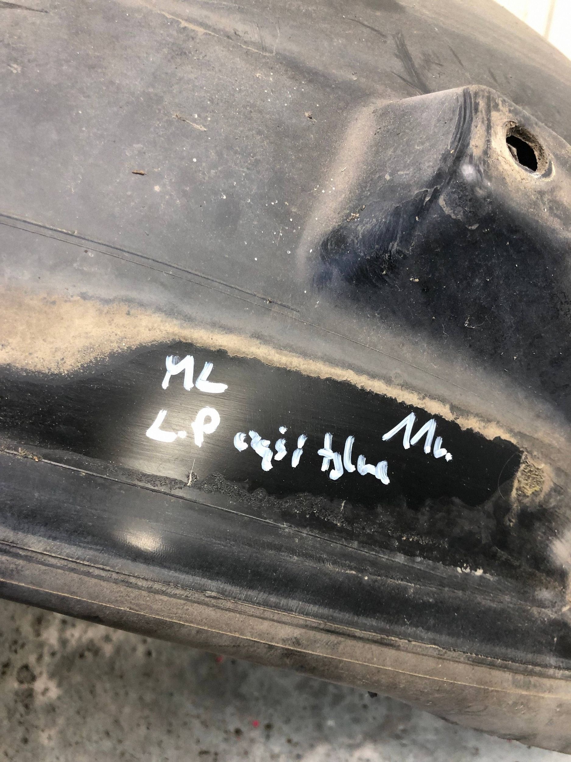 mudguard left front part rear MERCEDES ML W164 A1648840922