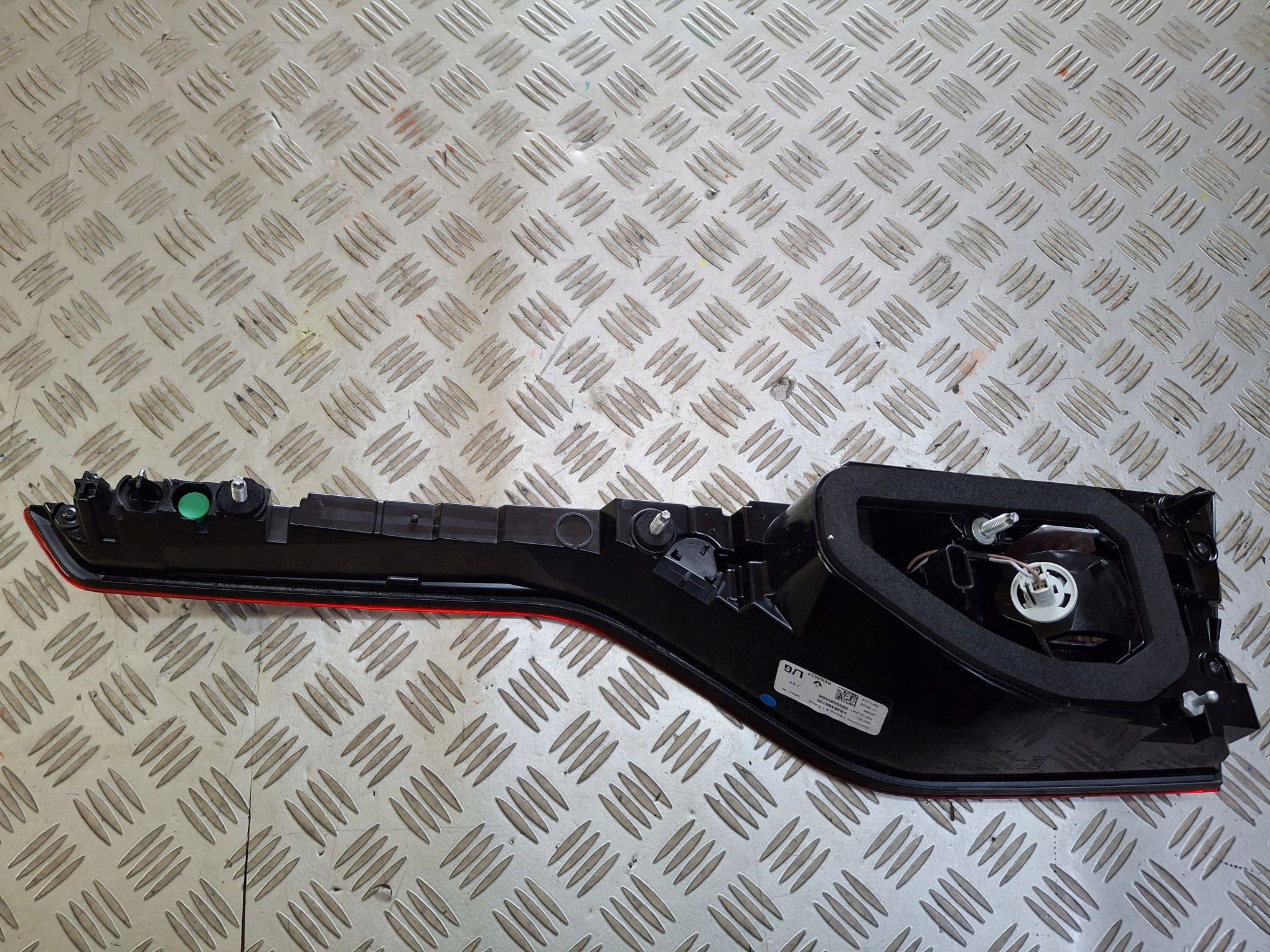 light rear left for the bonnet RENAULT TALISMAN KOMBI 2015R->