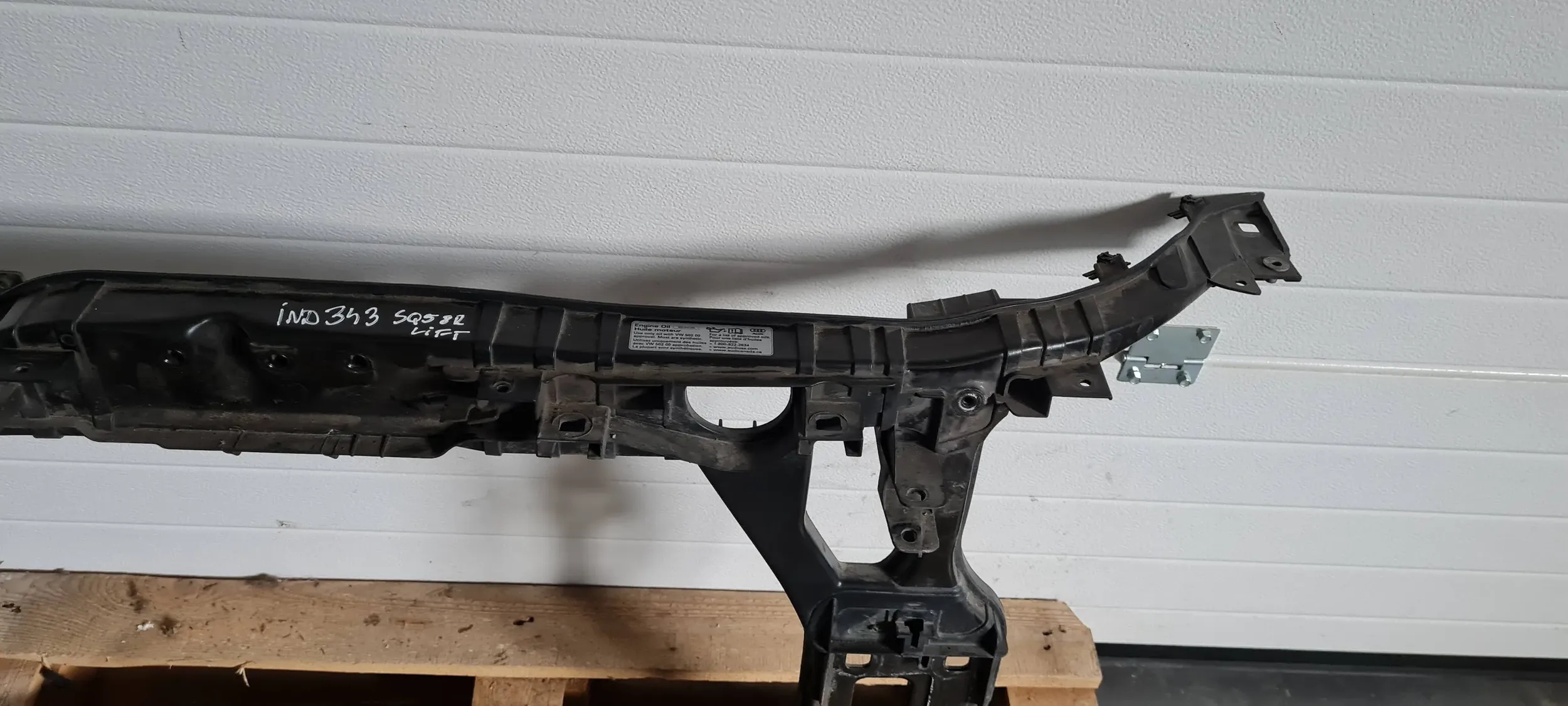 SQ5 8R Q5 LIFT support panel for radiators pillar iron ORG 8R0805594C