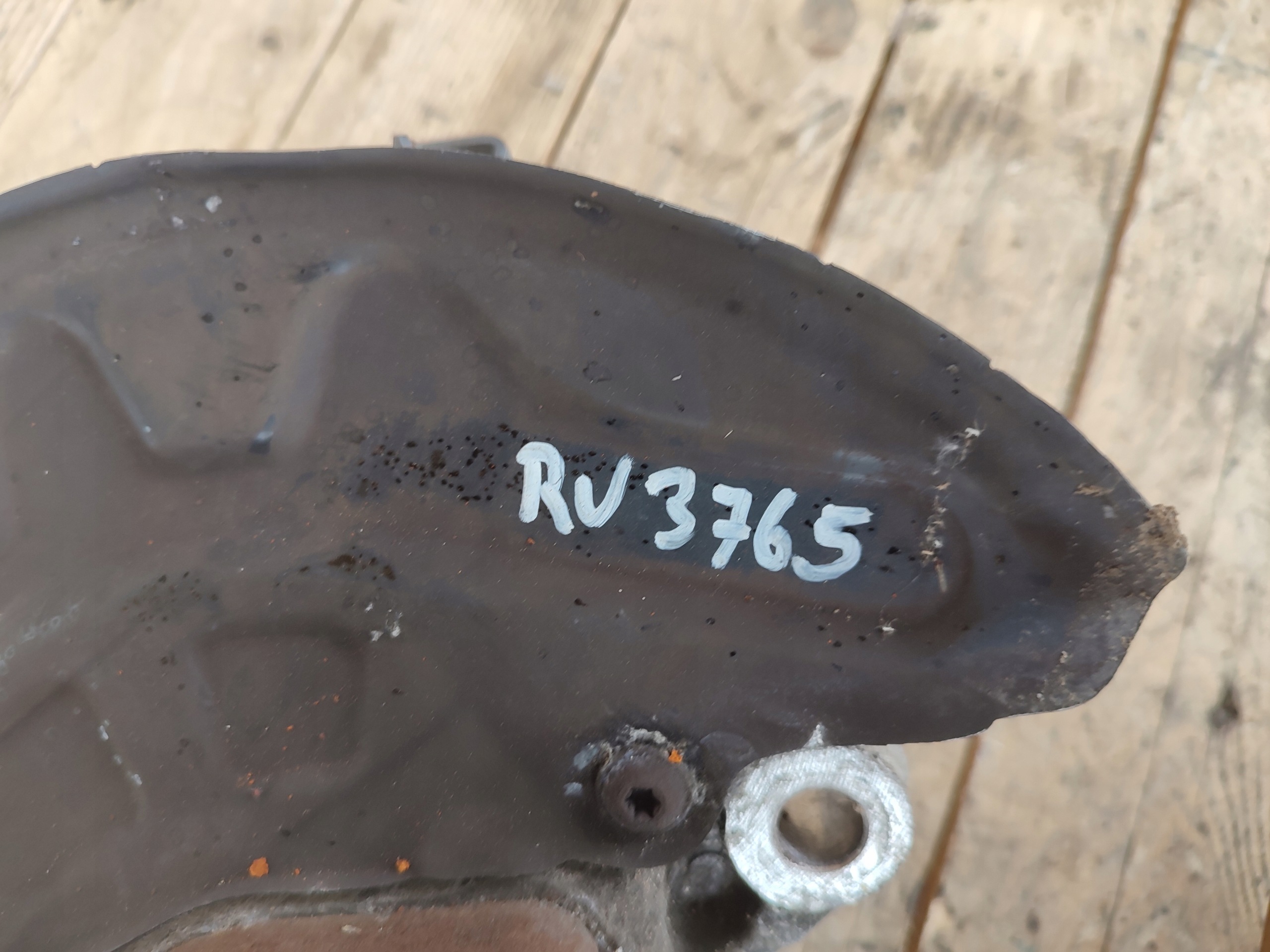 otoč čepu levý předek VOLKSWAGEN GOLF VII 5Q0407258A