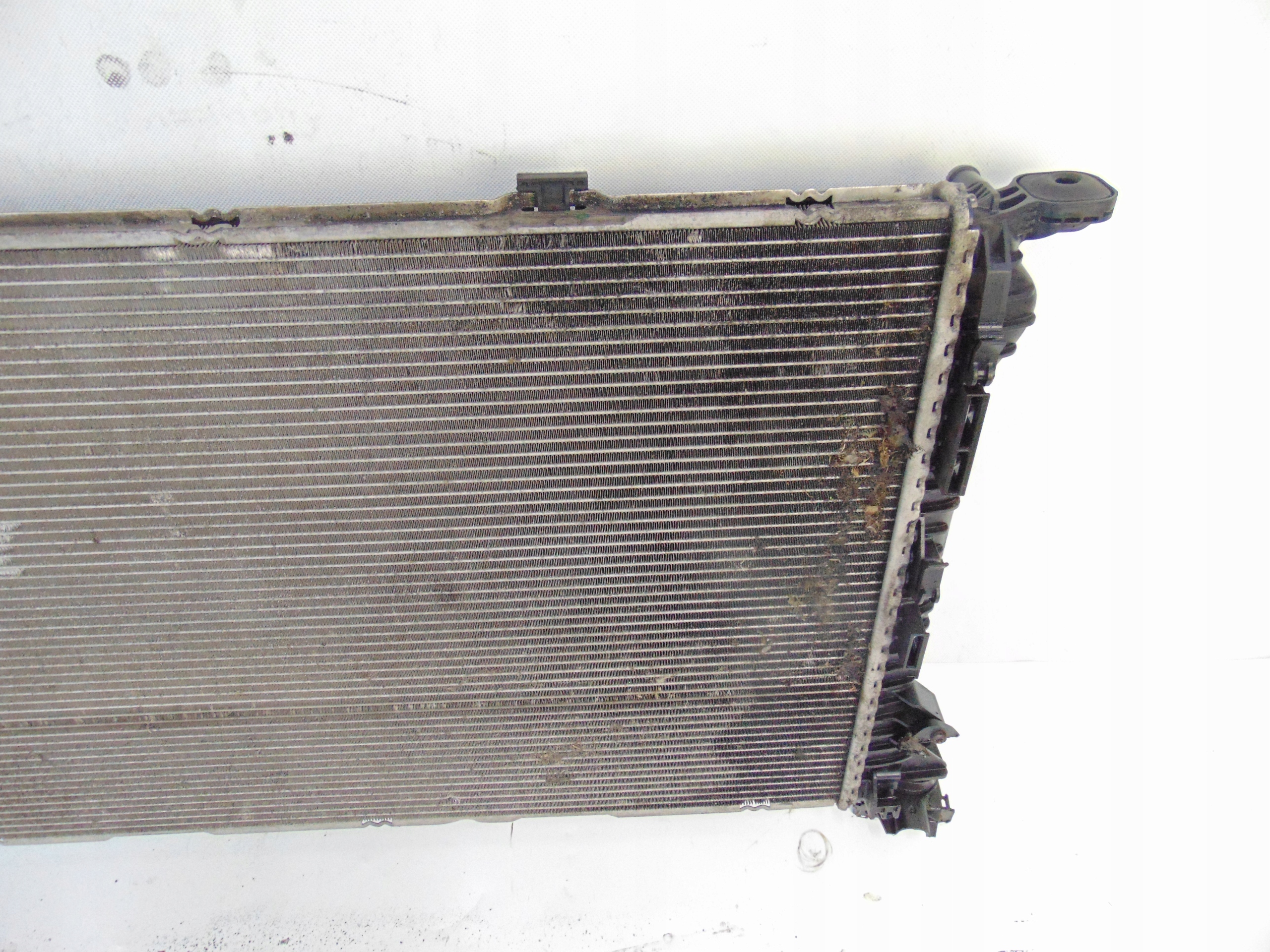 CHŁODNICA WODY WENTYLATOR AUDI A5 8T 2.0 TDI Wersja Europejska