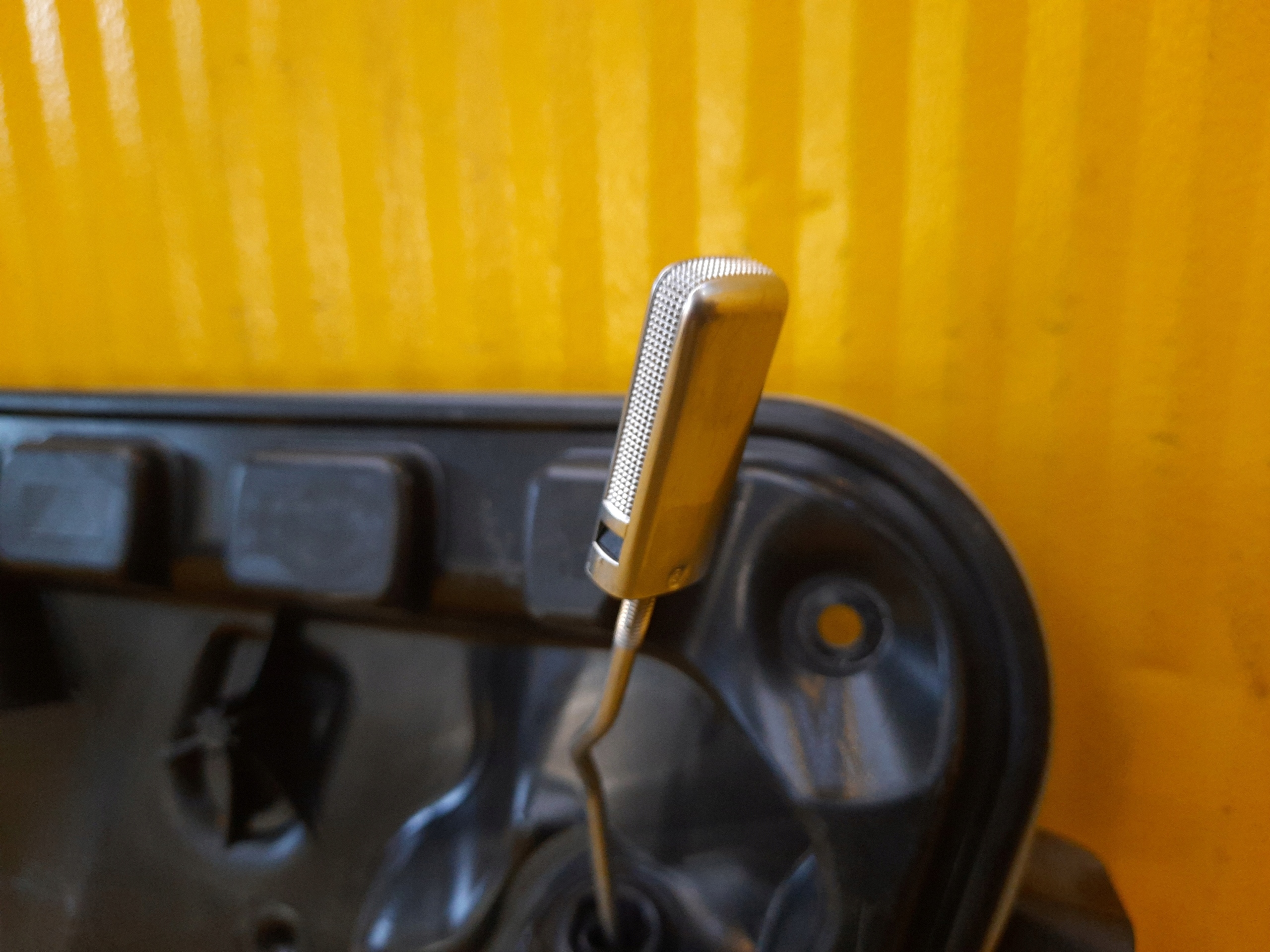 W222 MAYBACH OSLONA PLYTA DRZWI PRAWY PRZOD Part manufacturer Mercedes Benz OE