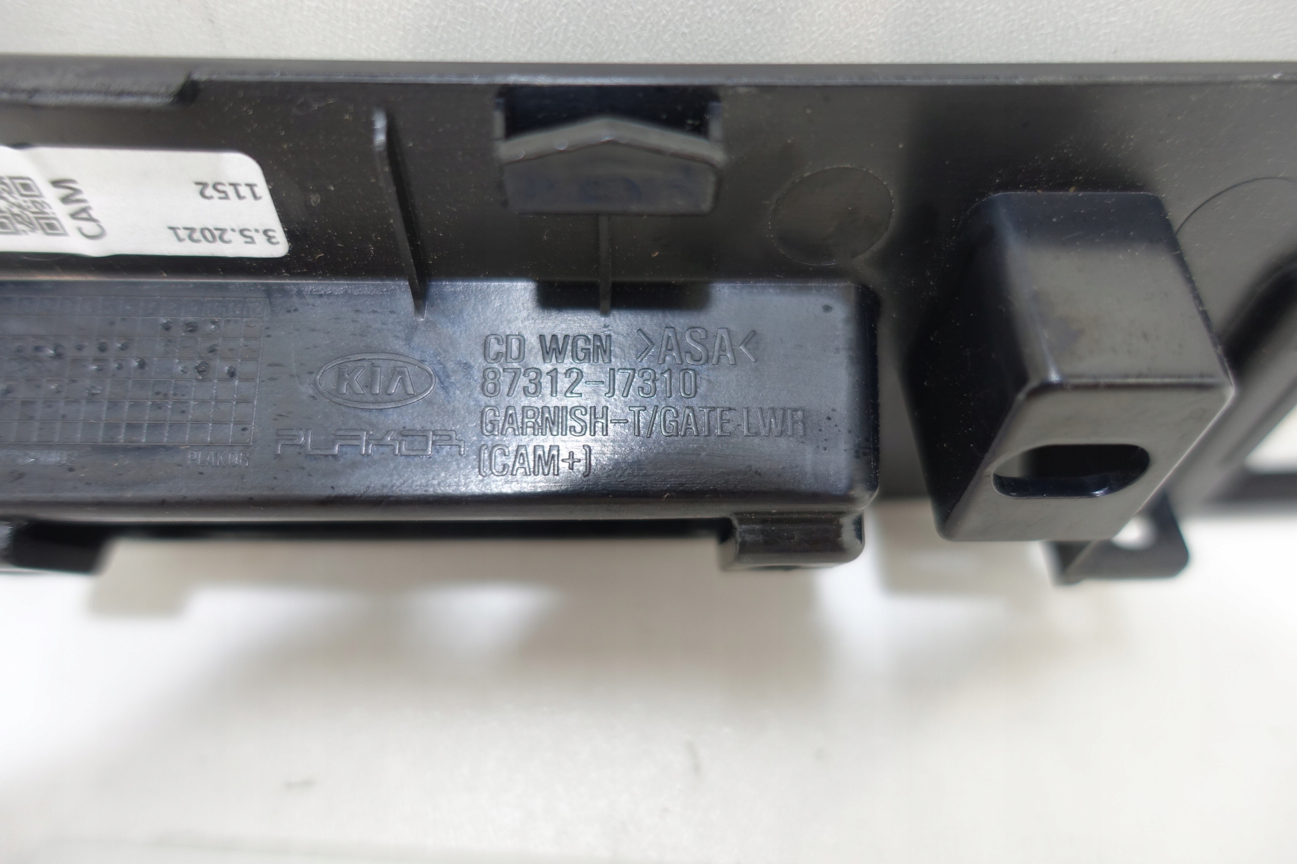 cap holder KAMERY diodes KIA CEED III 2018
