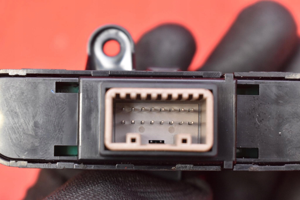 PANEL switch DRIVE MODE AUTO HOLD 93310R2020 KIA SPORTAGE 5 V 21-25