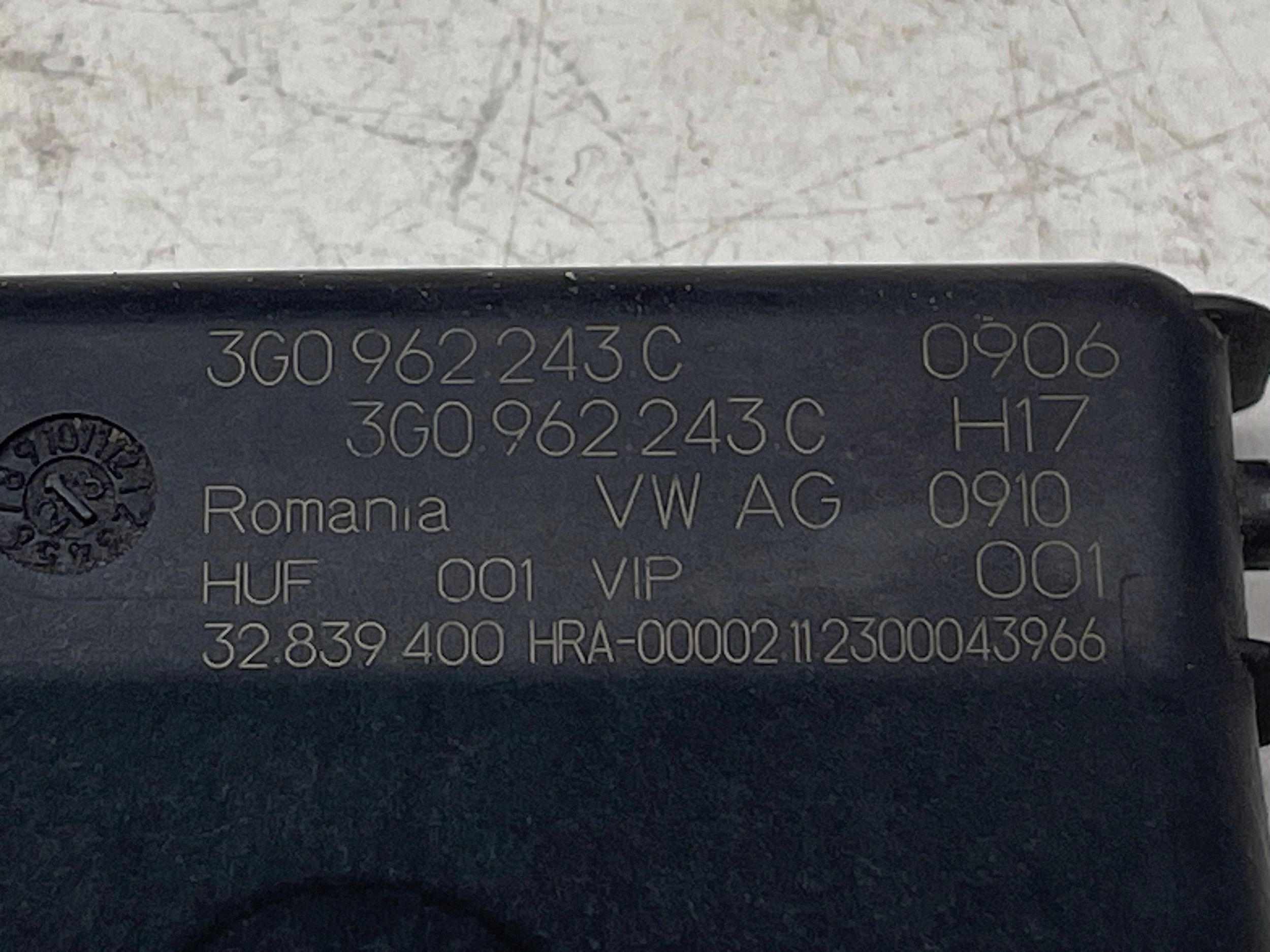 Module pour l’ouverture du capot VW AUDI PORSCHE 3G0962243C !J