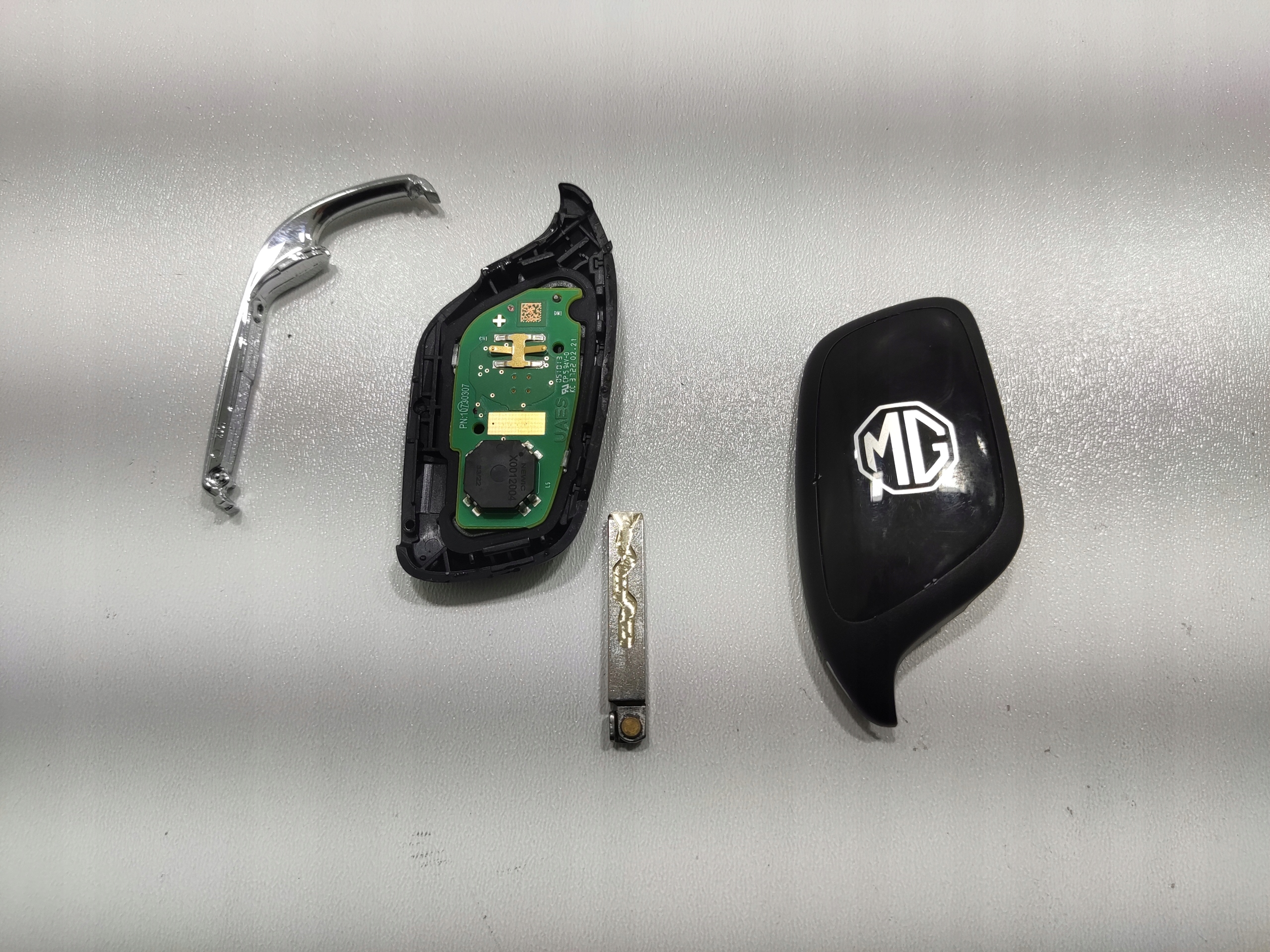 klíček PILOT obal MG4 MG 4 2022-2025 10730307