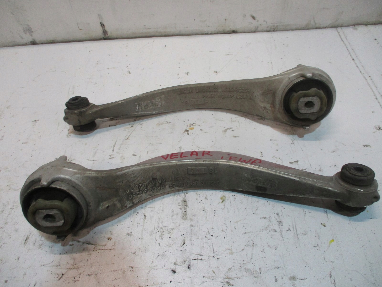 QUERLENKER QUERLENKER RANGE ROVER VELAR HK83-3C256 2,0D RECHTS LINKS VORNE