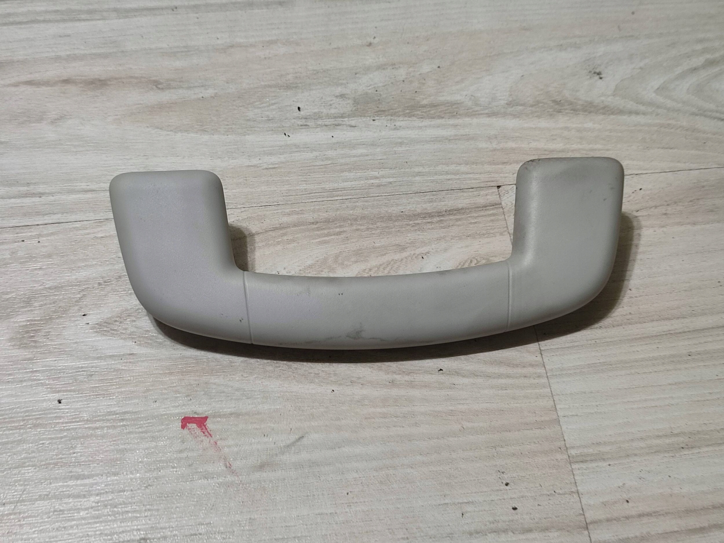 Skoda Scala 2020 bracket / handle sufitowa front