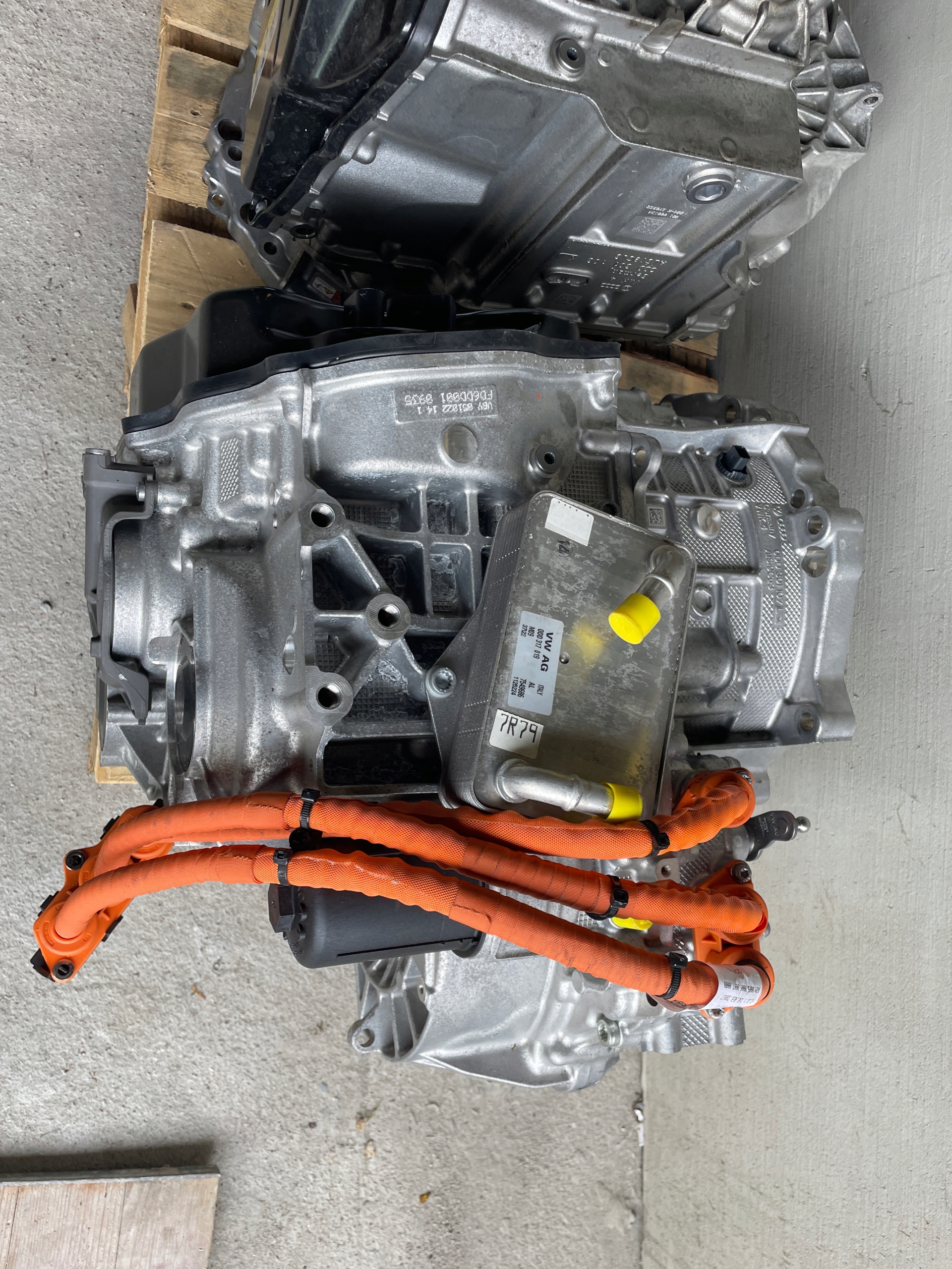 SKRZYNIA BIEGÓW HYBRYDA VW AUDI SEAT ODD301107L