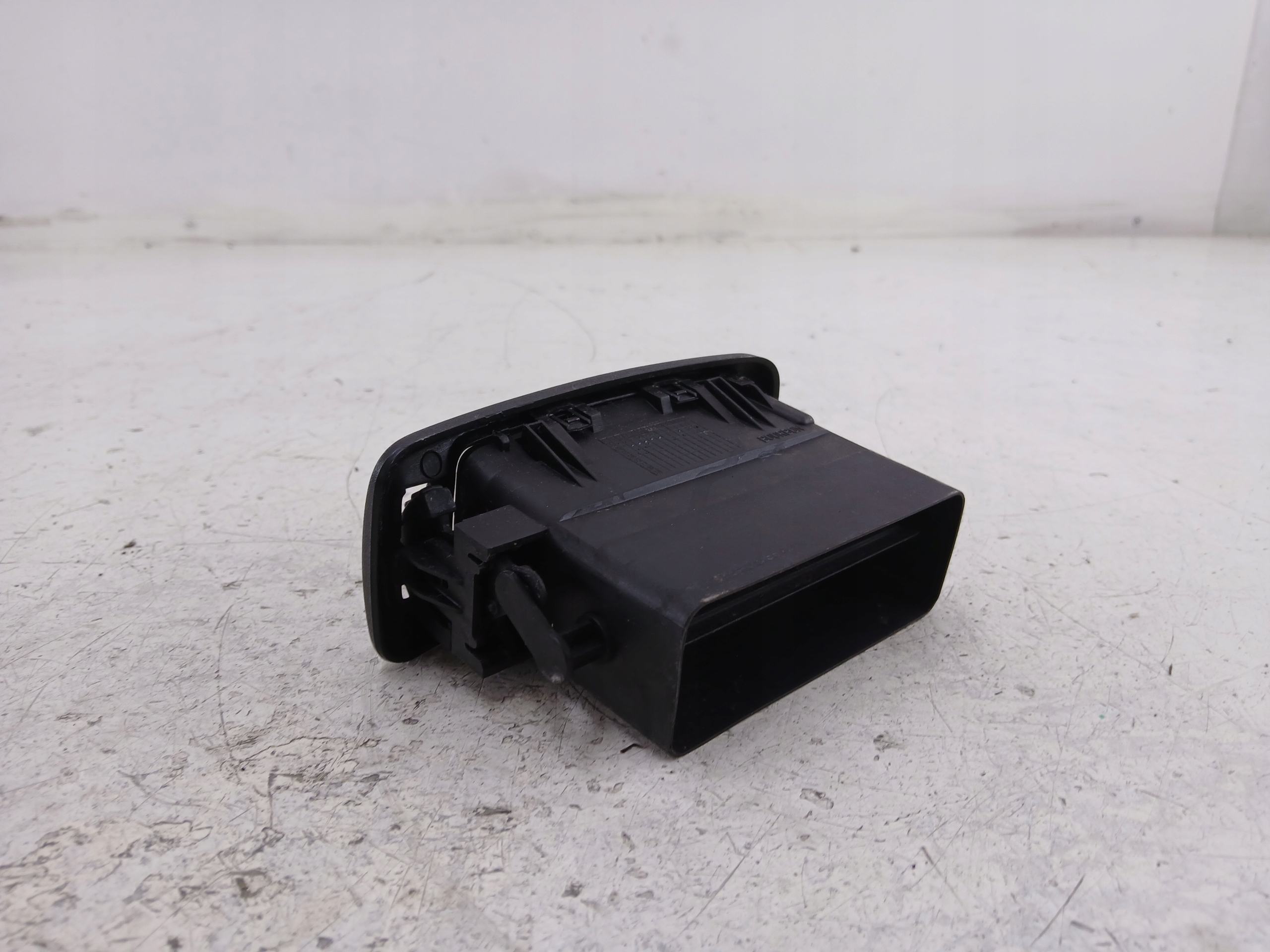 RENAULT TRAFIC II VIVARO grid air conditioning devices central