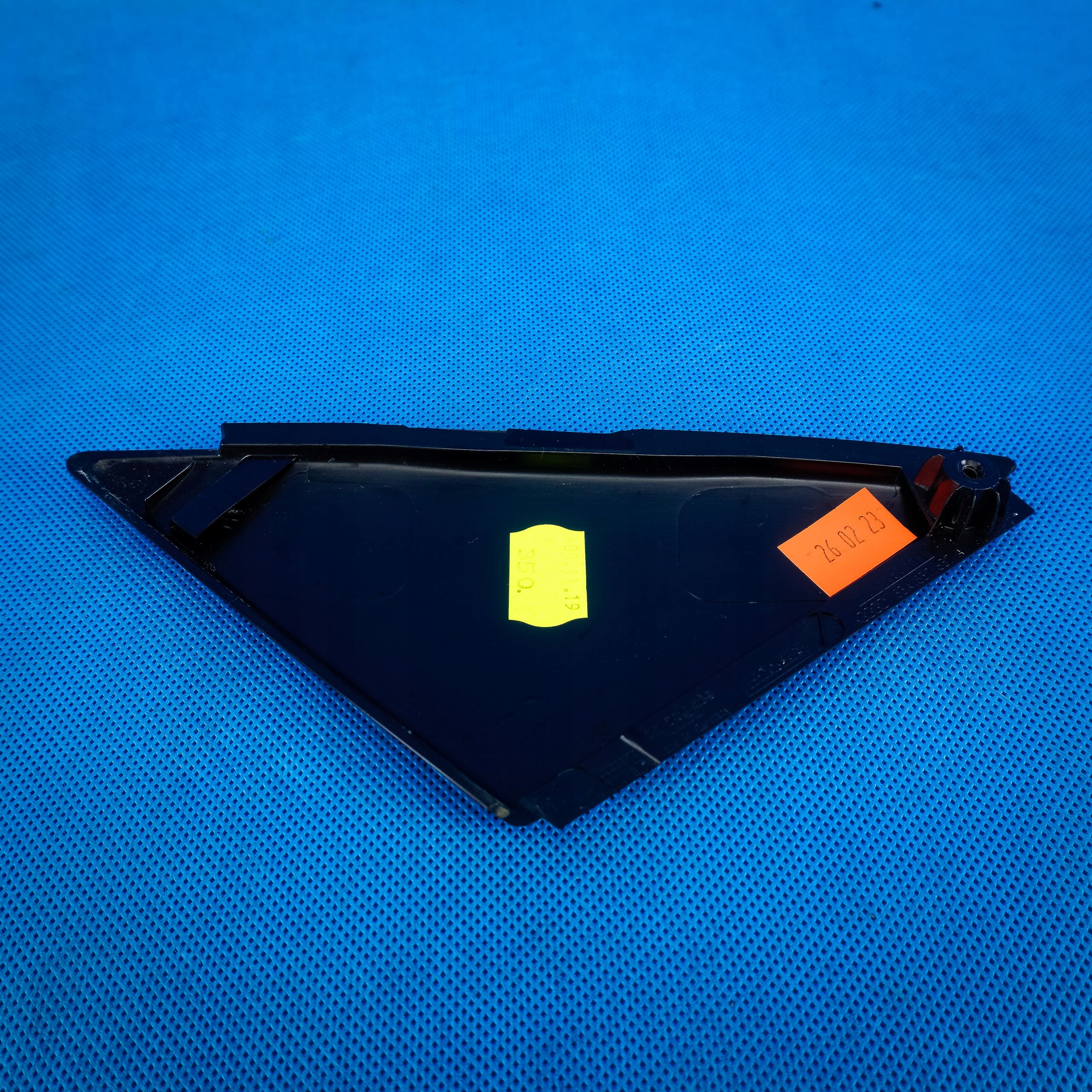 cover trojkat door front left Audi Q3 83A 83A837637A