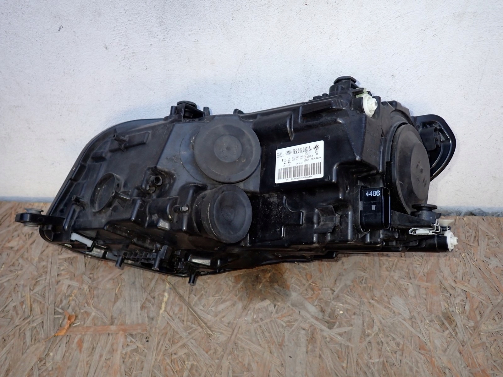 light right REFLEKTOR VW CADDY 4 IV 2K1941006B 15