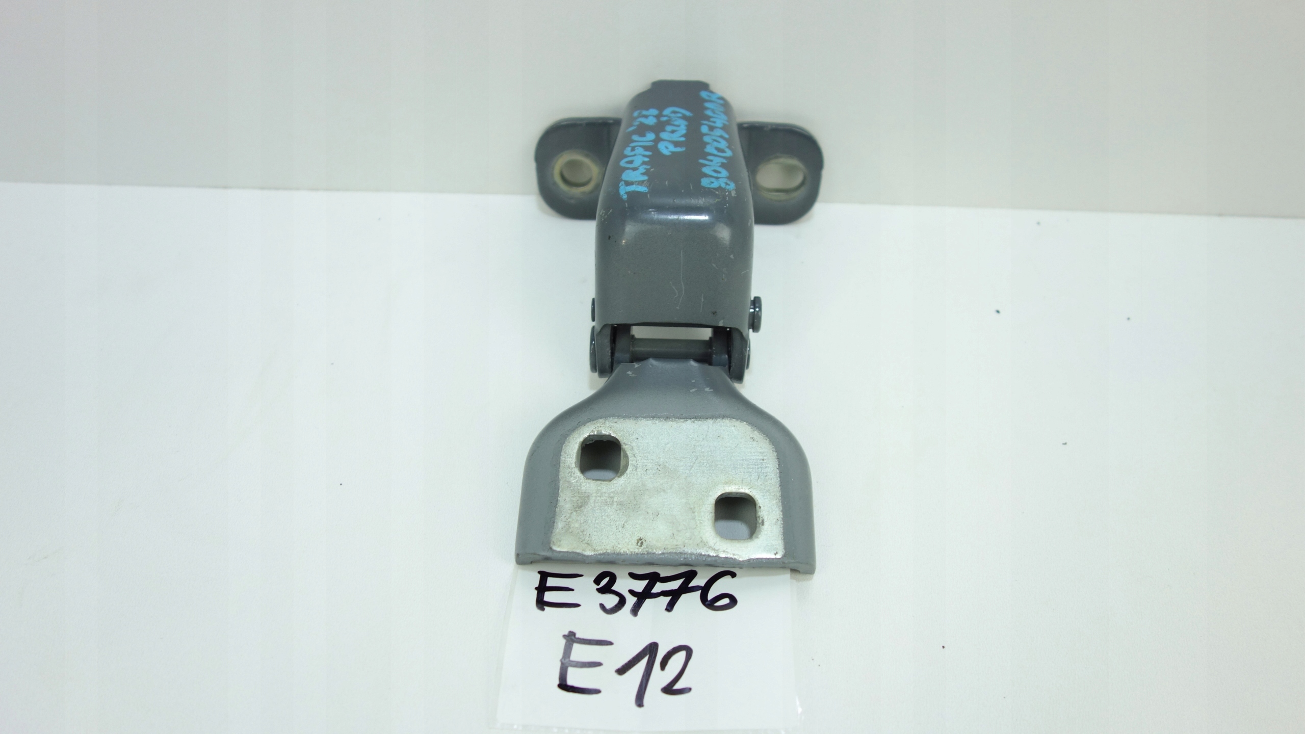 hinge door right front RENAULT TRAFIC III 14- 804005400R