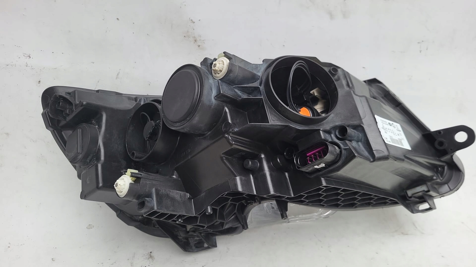 SKODA SUPERB II LIFT 13- light left front front XENON 3T1941015G