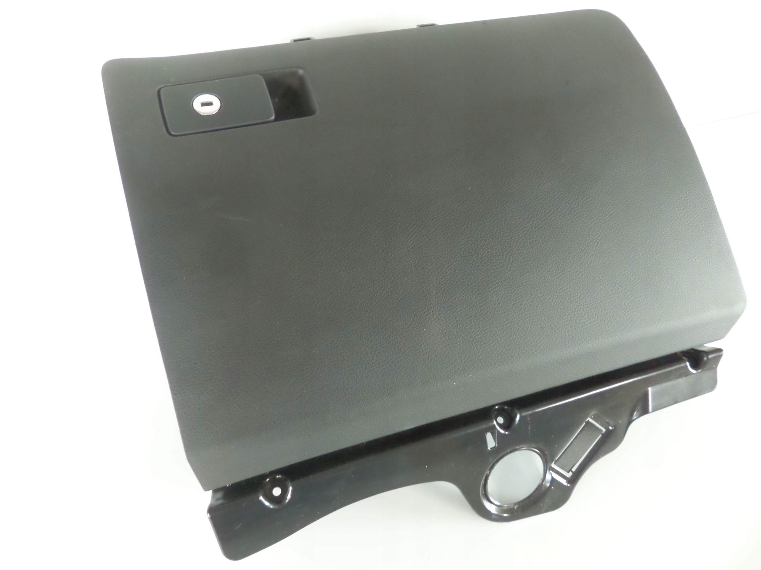 passenger compartment consoles plato right VW PASSAT B6 05