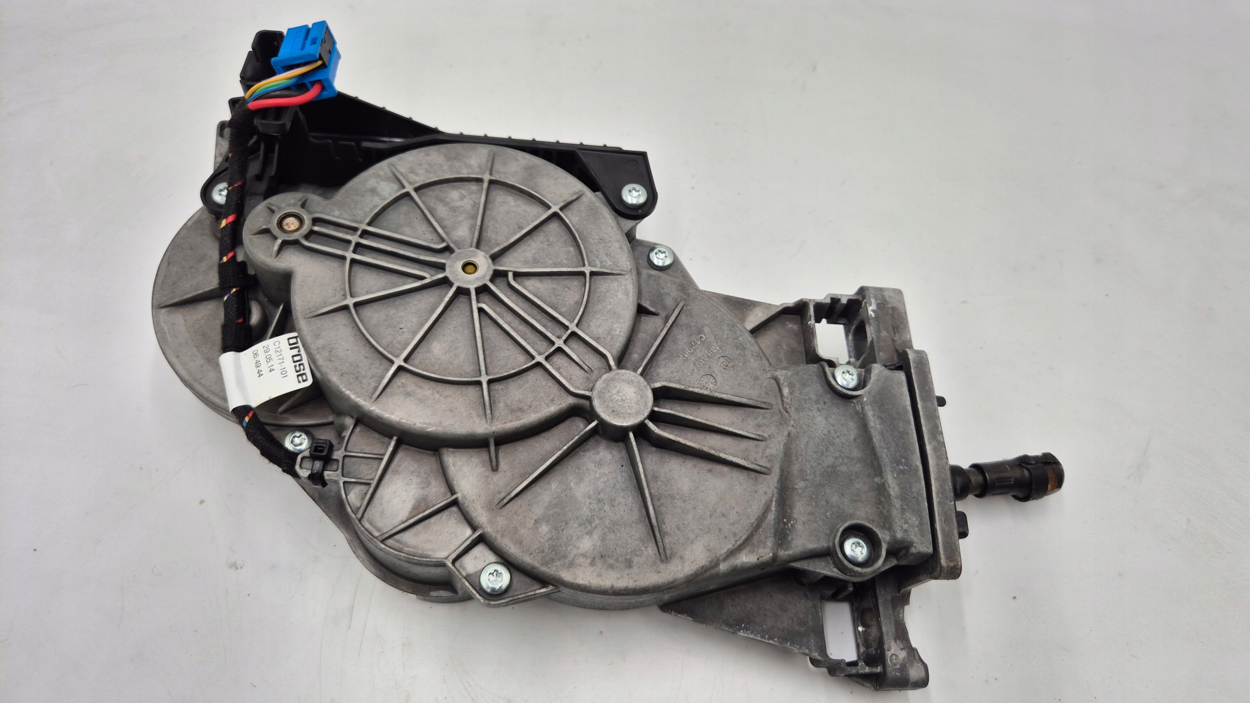 mechanism mini motor bonnet boot 2057604100 MERCEDES W205