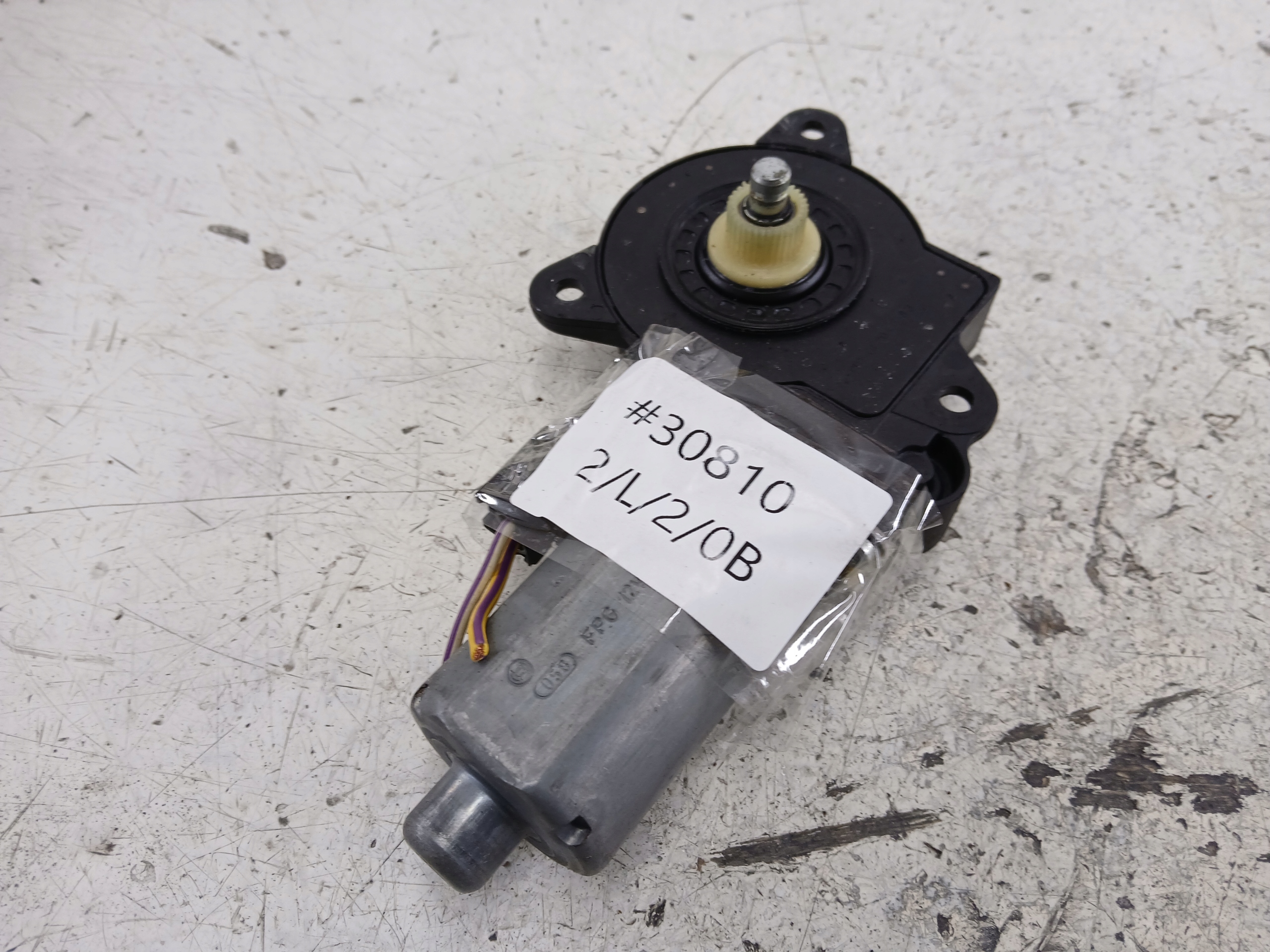 FORD FIESTA MK6 mini motor windows right front 0130821939