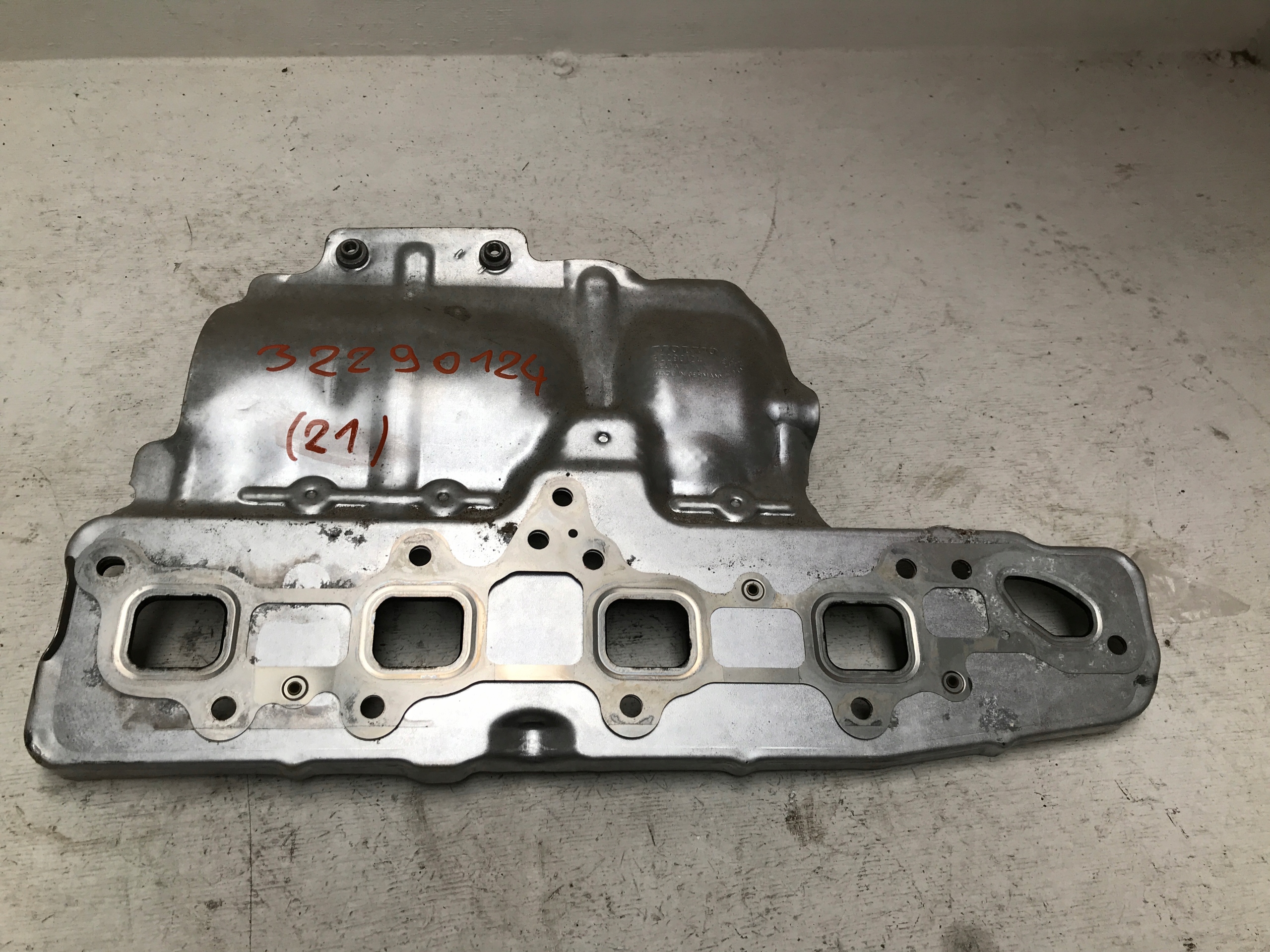 VOLVO XC90 XC60 II 2.0 OSŁONA TERMICZNA 32290124