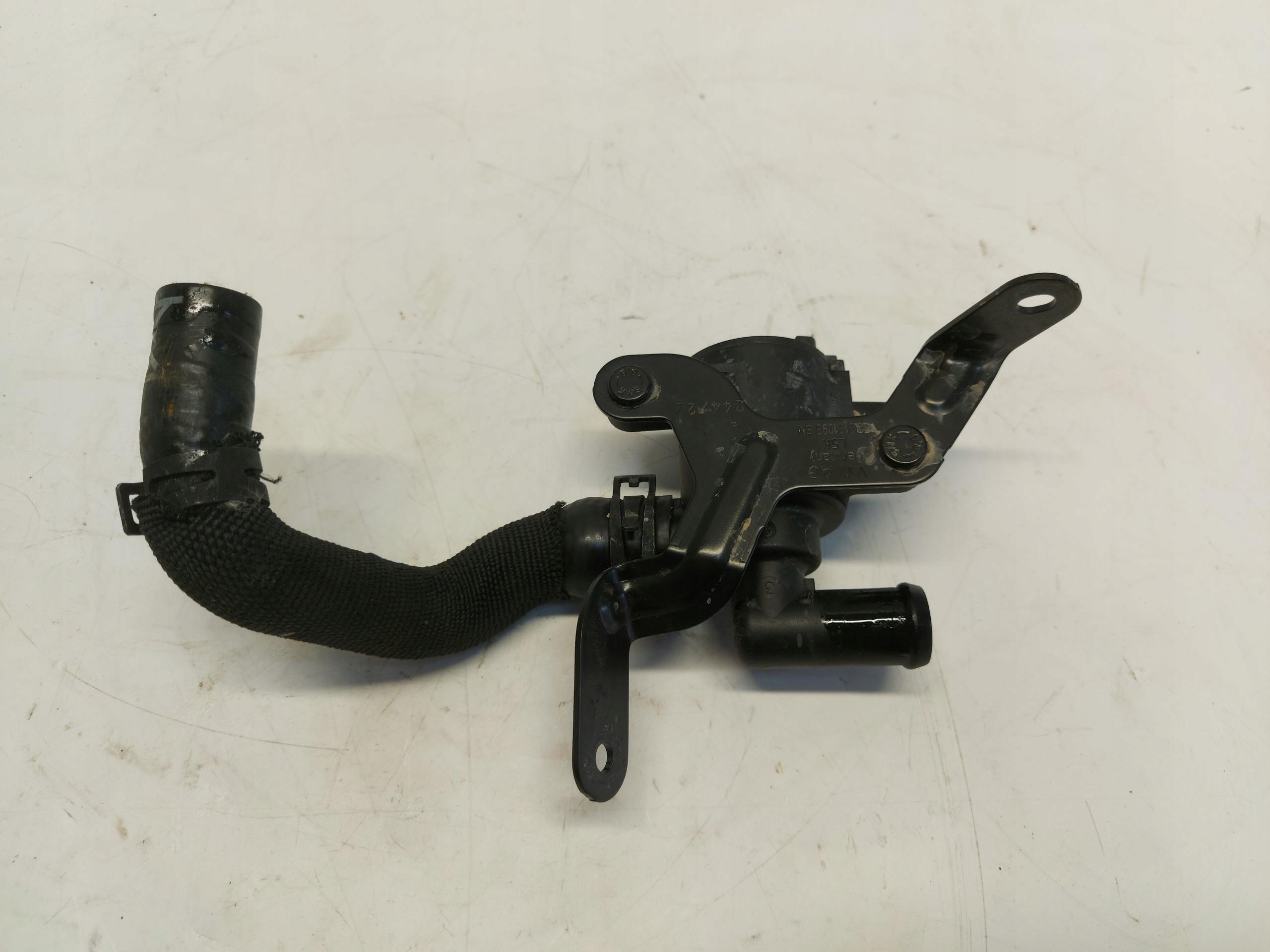 CUPRA Formentor 5FF 1.4 E-TSI water pump electrical 5Wa122096