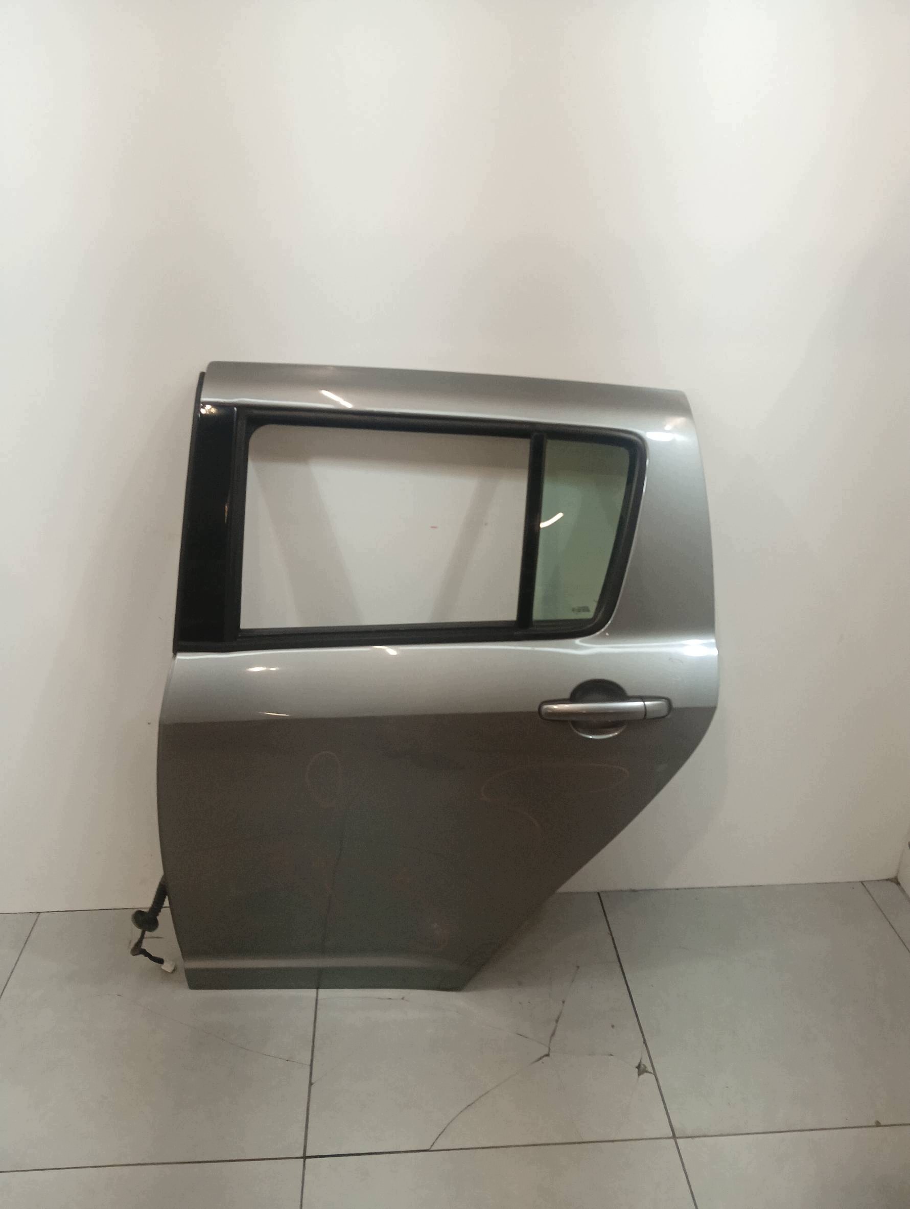 Tür links heck ZCD 5D HB MK6 Suzuki Swift IV (2004-2010)
