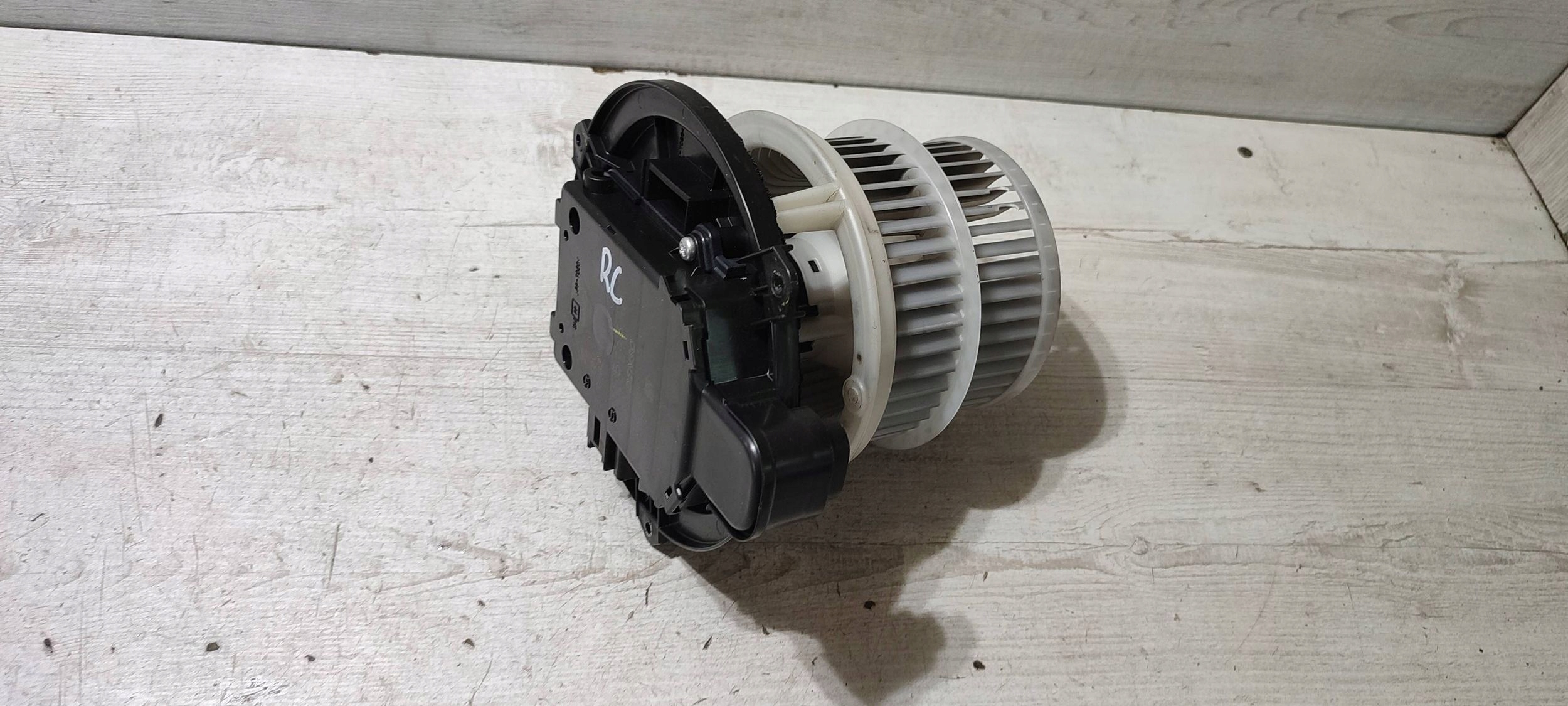 Lexus RC 2019 fan air conditioning devices / heating