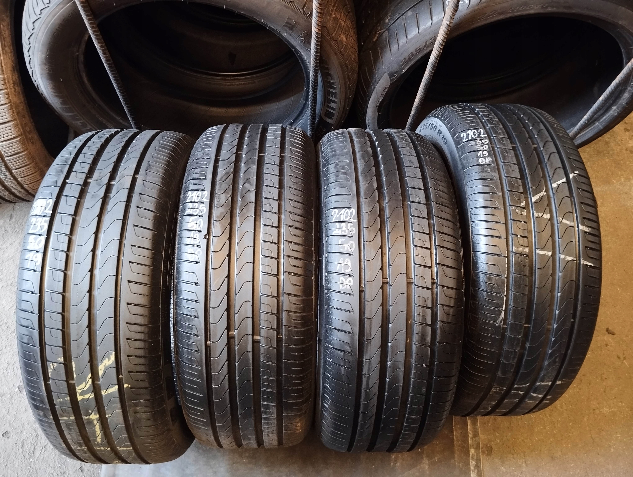 PIRELLI SCORPION VERDE 235 50 19 SEAL 4SZT