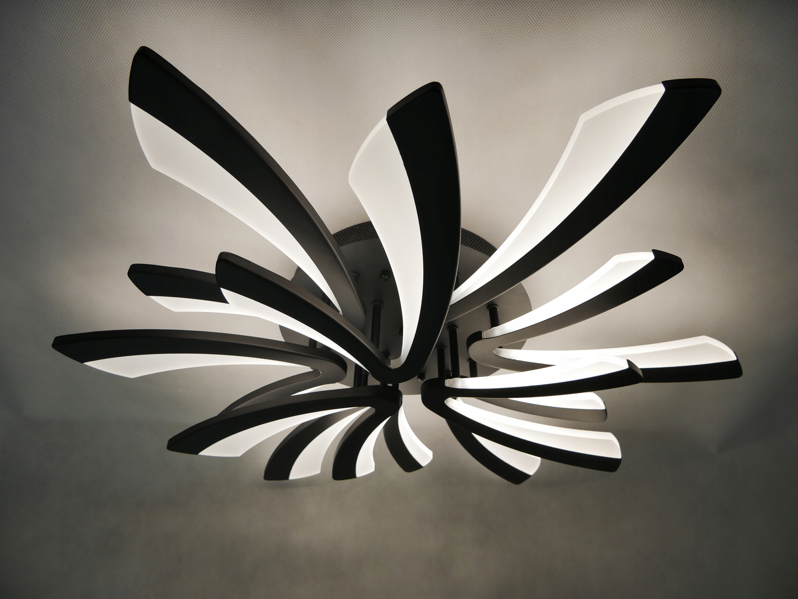 LAMPA LED LAMPA SUFITOWA PLAFON EKO LED 6+3 Kod producenta 2286/6+3