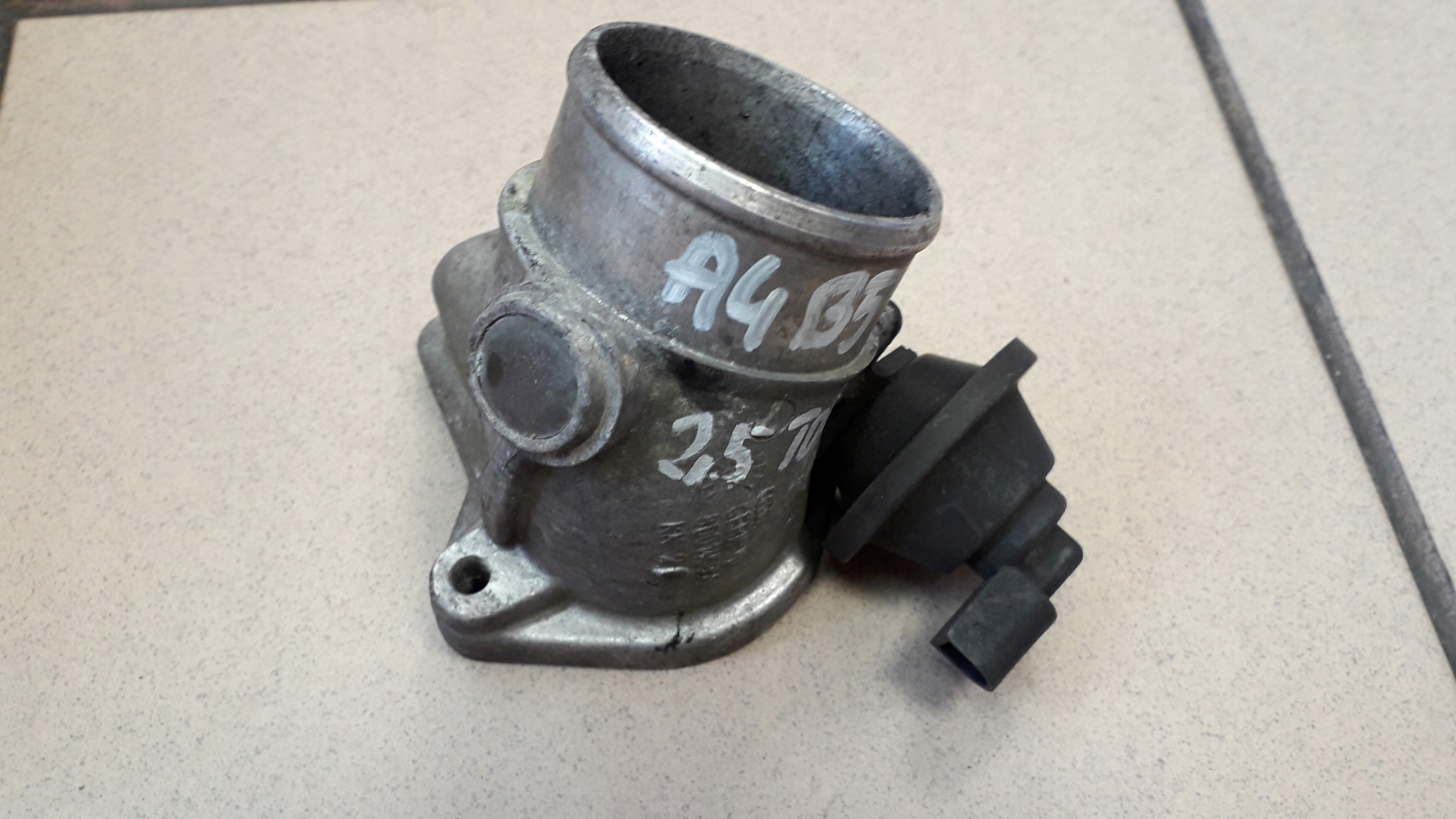 AUDI A4 B5 A6 C5 VW PASSAT B5 25 TDI PRZEPUSTNICA