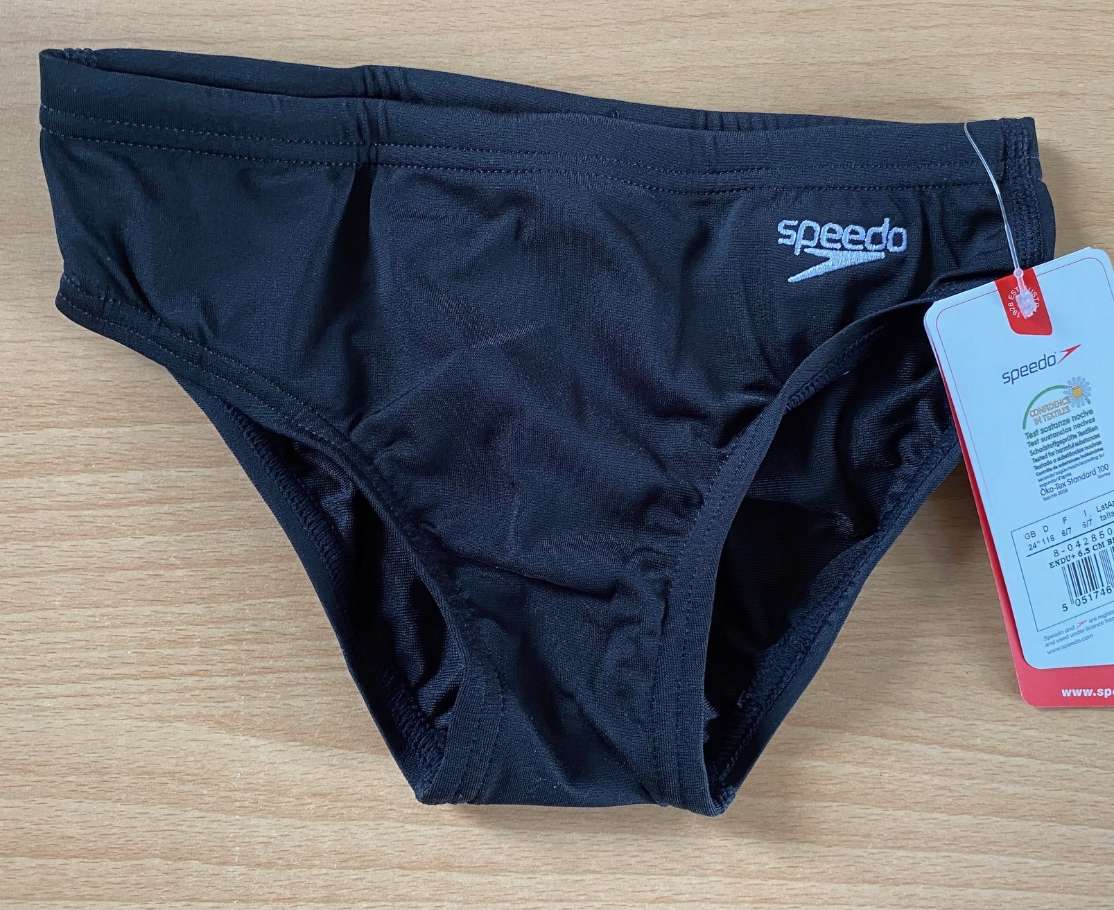 Chłopięce kąpielówki pływackie Speedo Endurance Brief rozm. 116