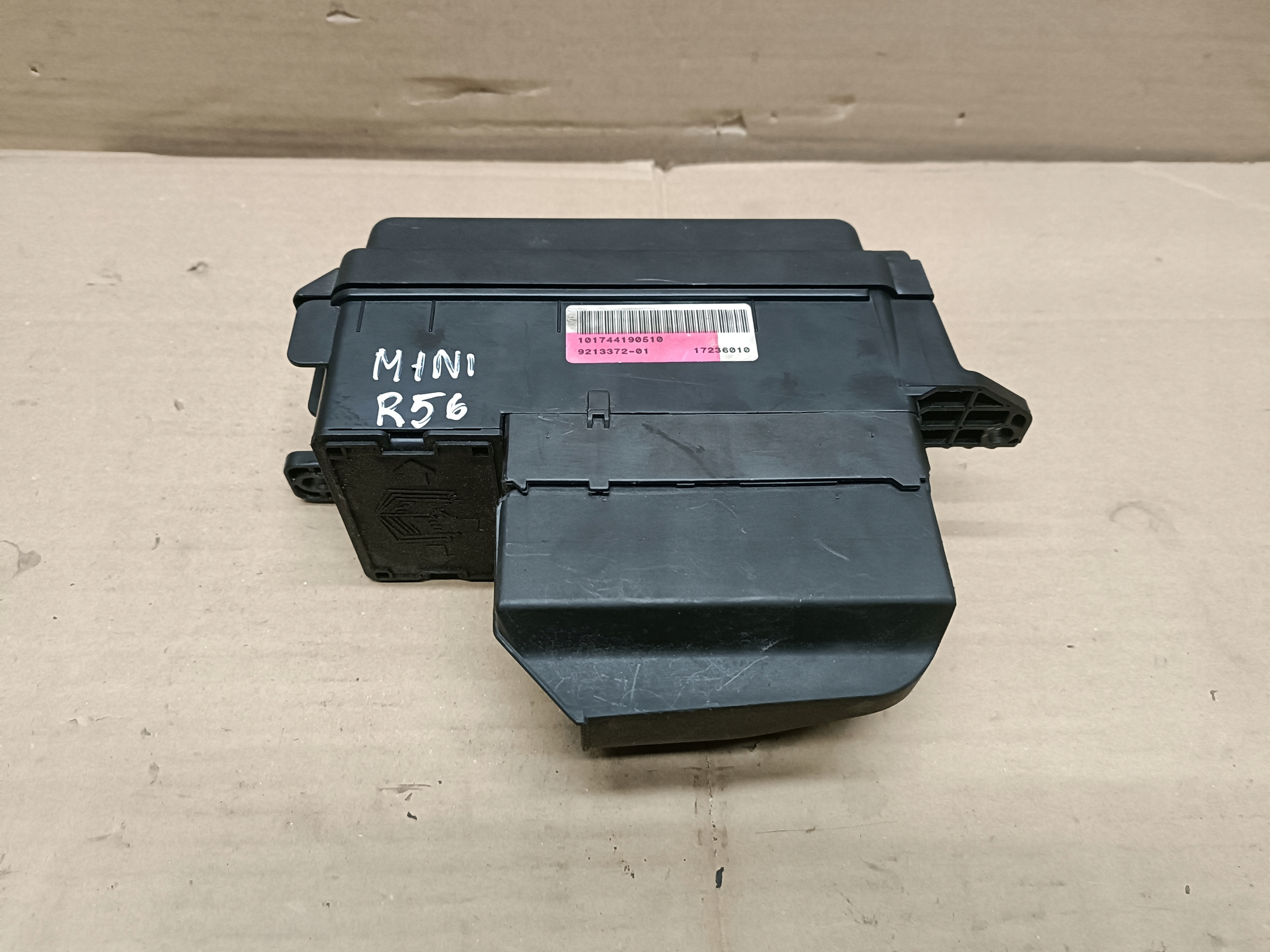 MINI R56 R55 блок предохранителей реле