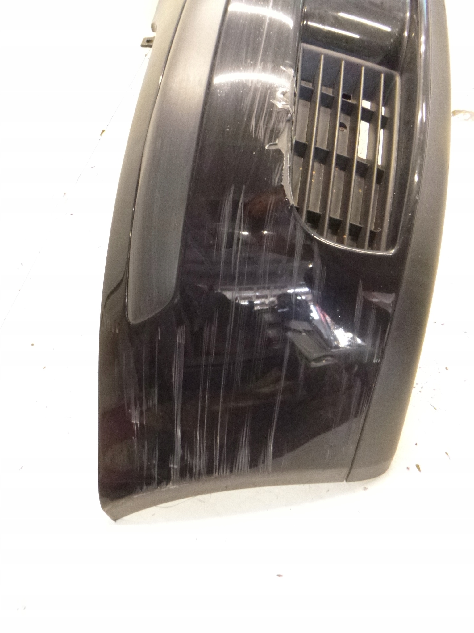 front bumper VW Volkswagen Golf V L041 2005r.