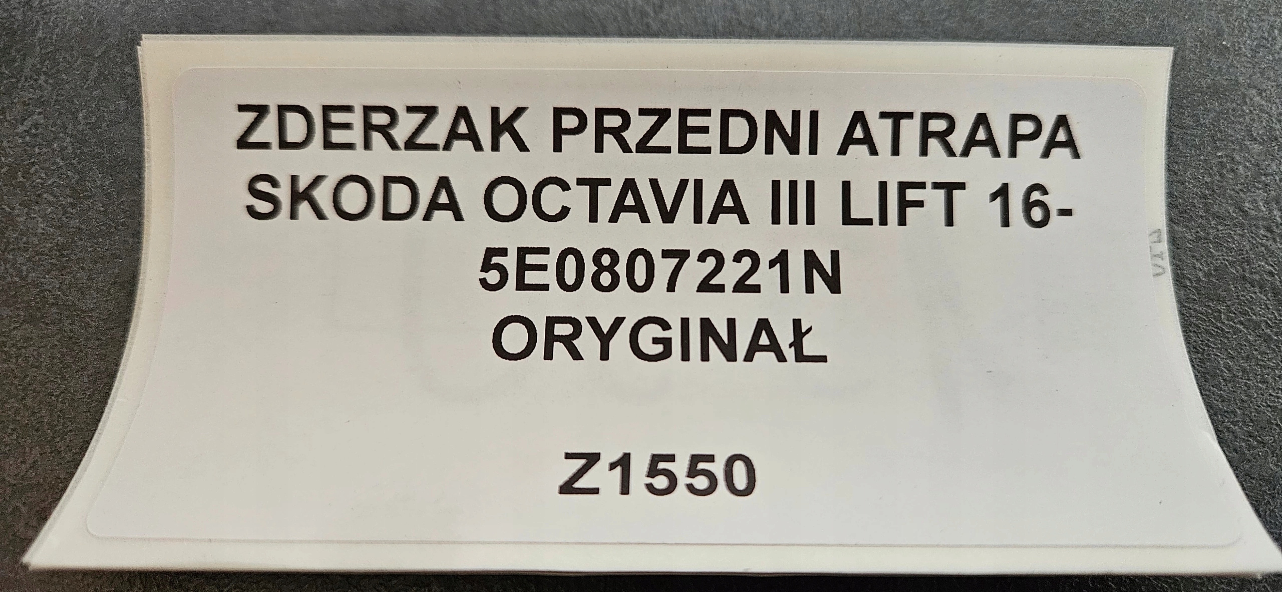 front bumper grille SKODA OCTAVIA III LIFT 16- original 5E0807221N
