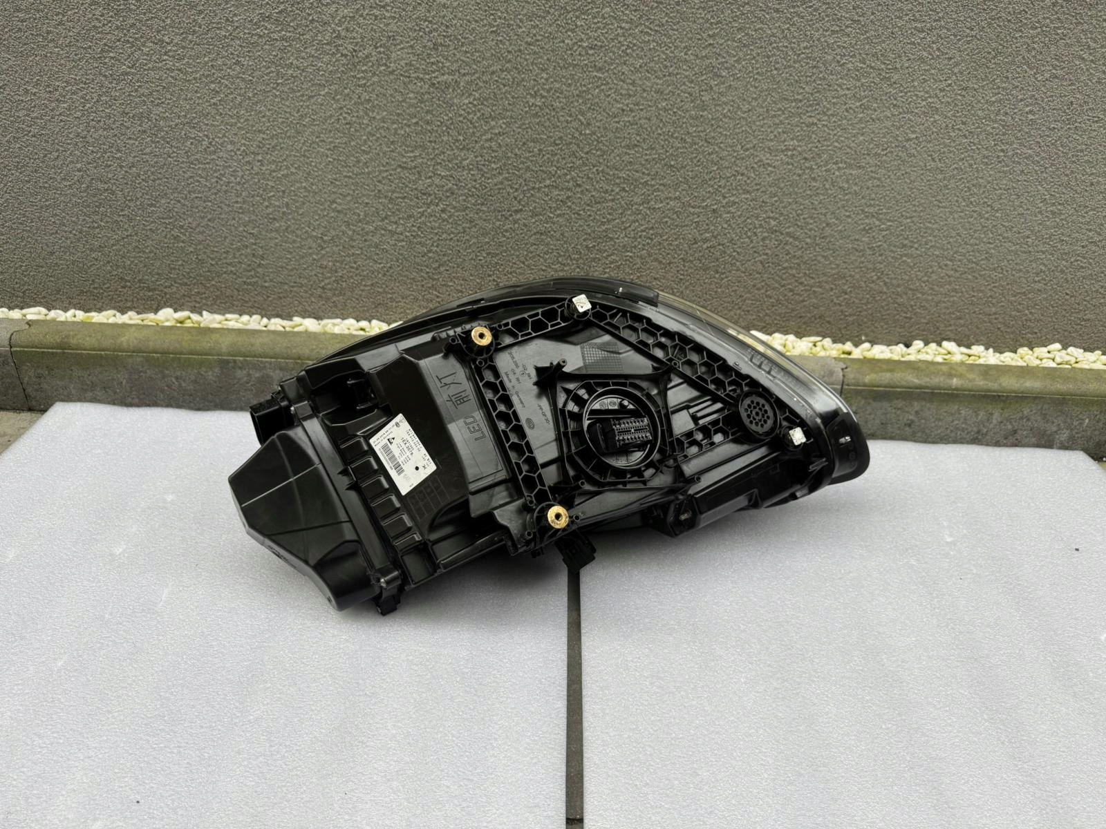 light right Porsche Panamera Full Led 971