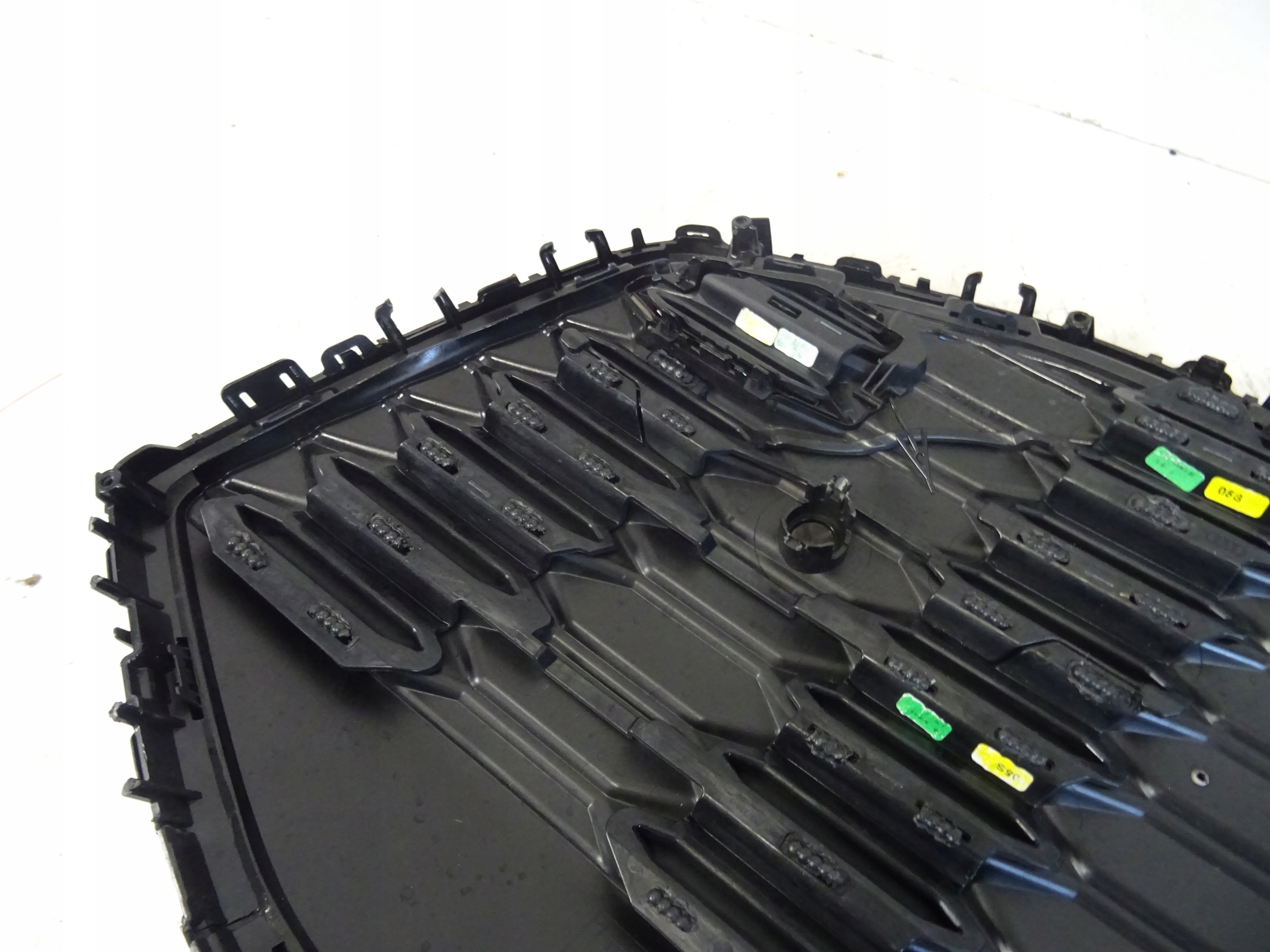grill grille front front AUDI Q6 E-TRON S-LINE 85H853653A