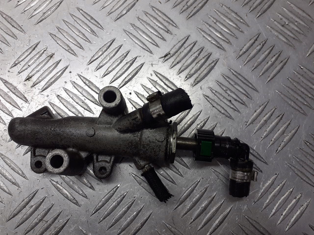 ROZDZIELACZ PALIWA ALFA ROMEO 159 1.9 JTD 55188200