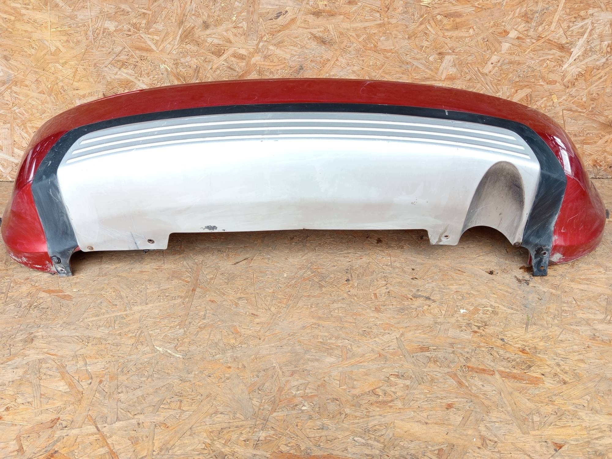 bumper rear part rear SUZUKI SX4 1.9 DDiS red ZFS