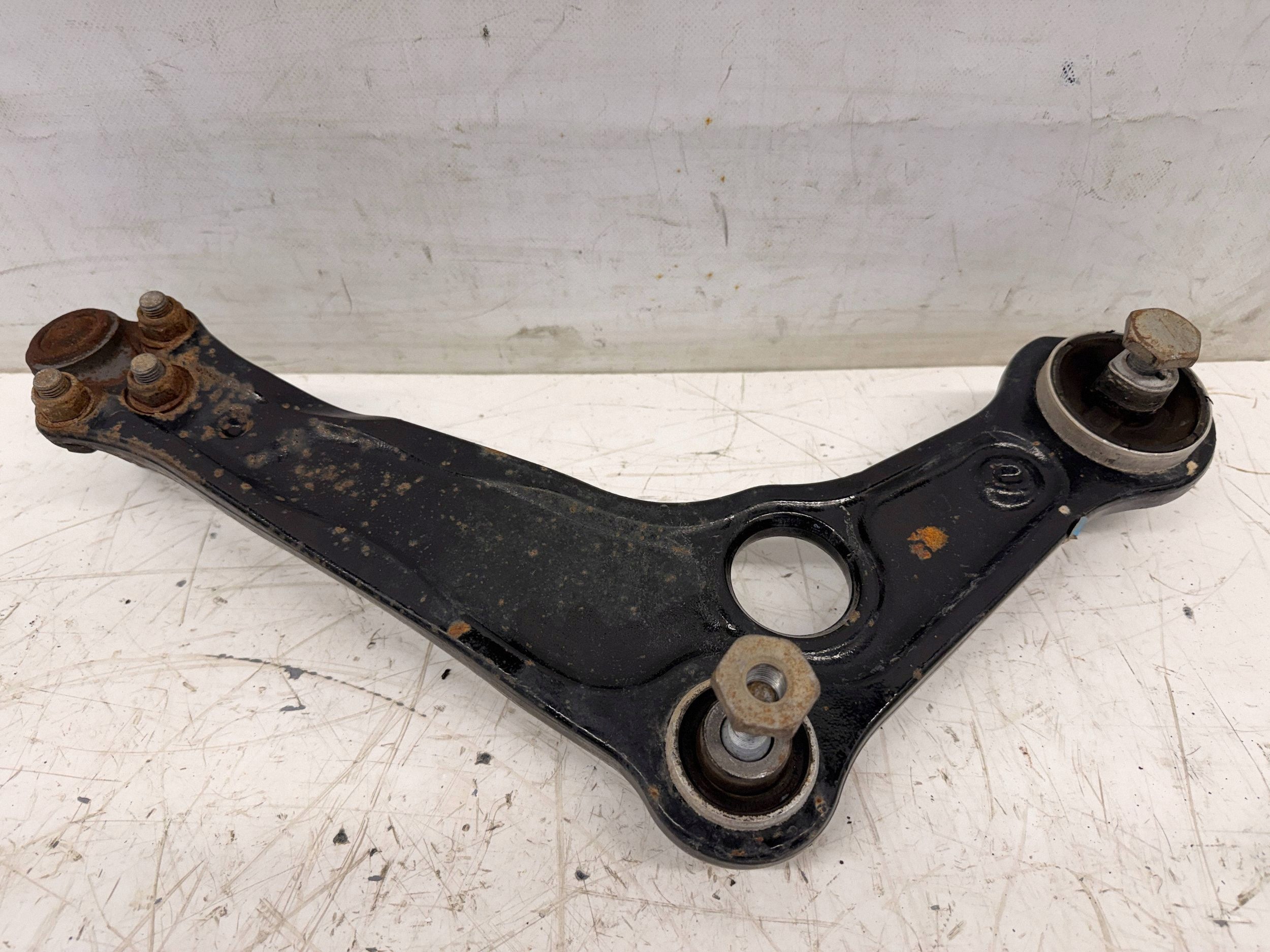 Renault Megane IV 1.6 dCi arm left front front 545056711R
