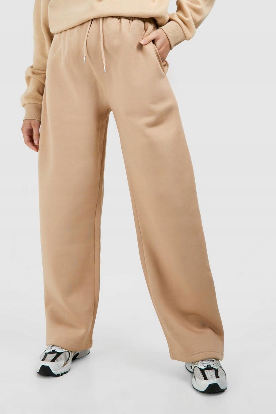 STAN GŁADKIE CIĄŻOWE BOOHOO 38 BEŻOWE PROSTE SPODNIE DRESOWE WYSOKI Rozmiar 38